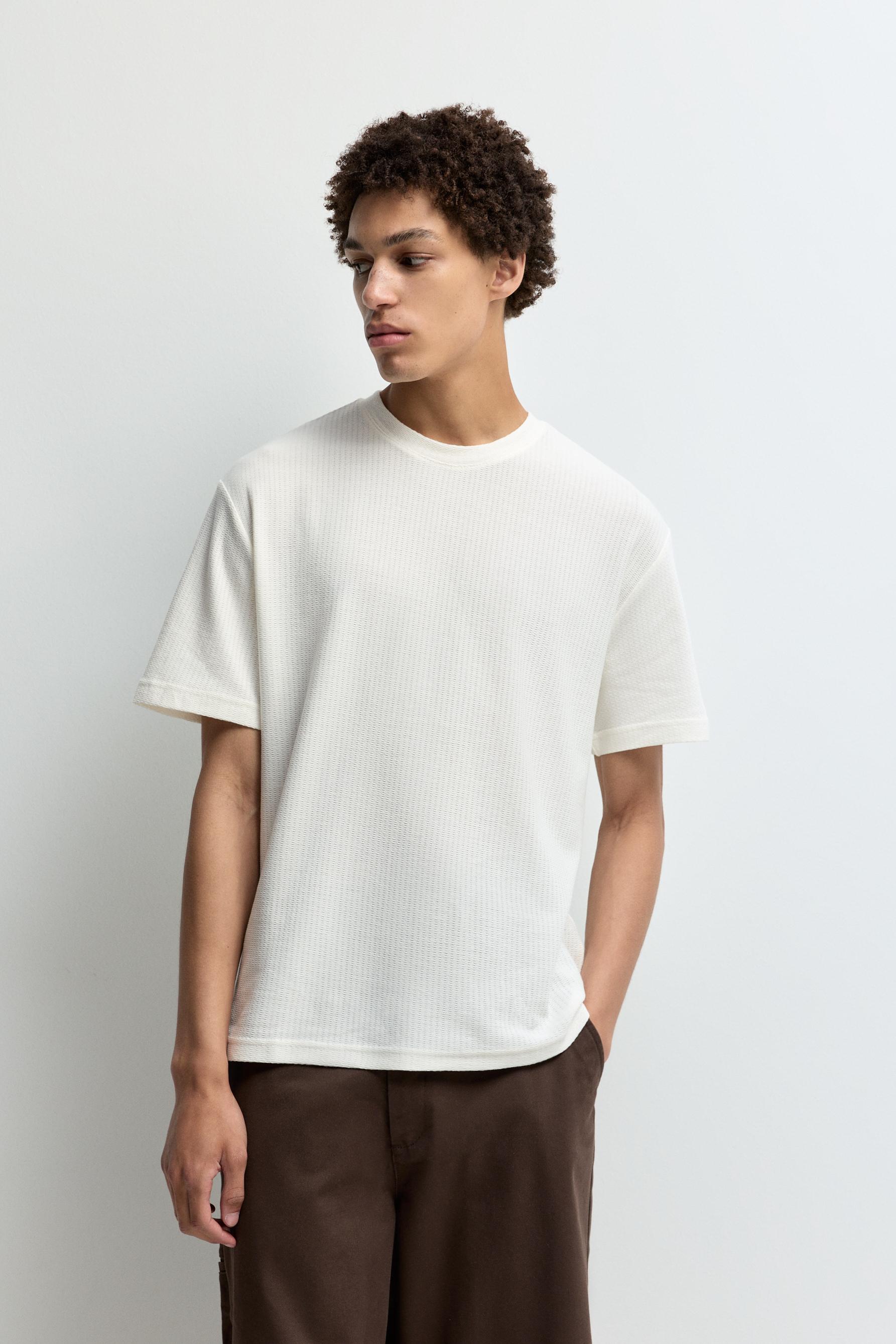 Texture T-shirt — VANILLA