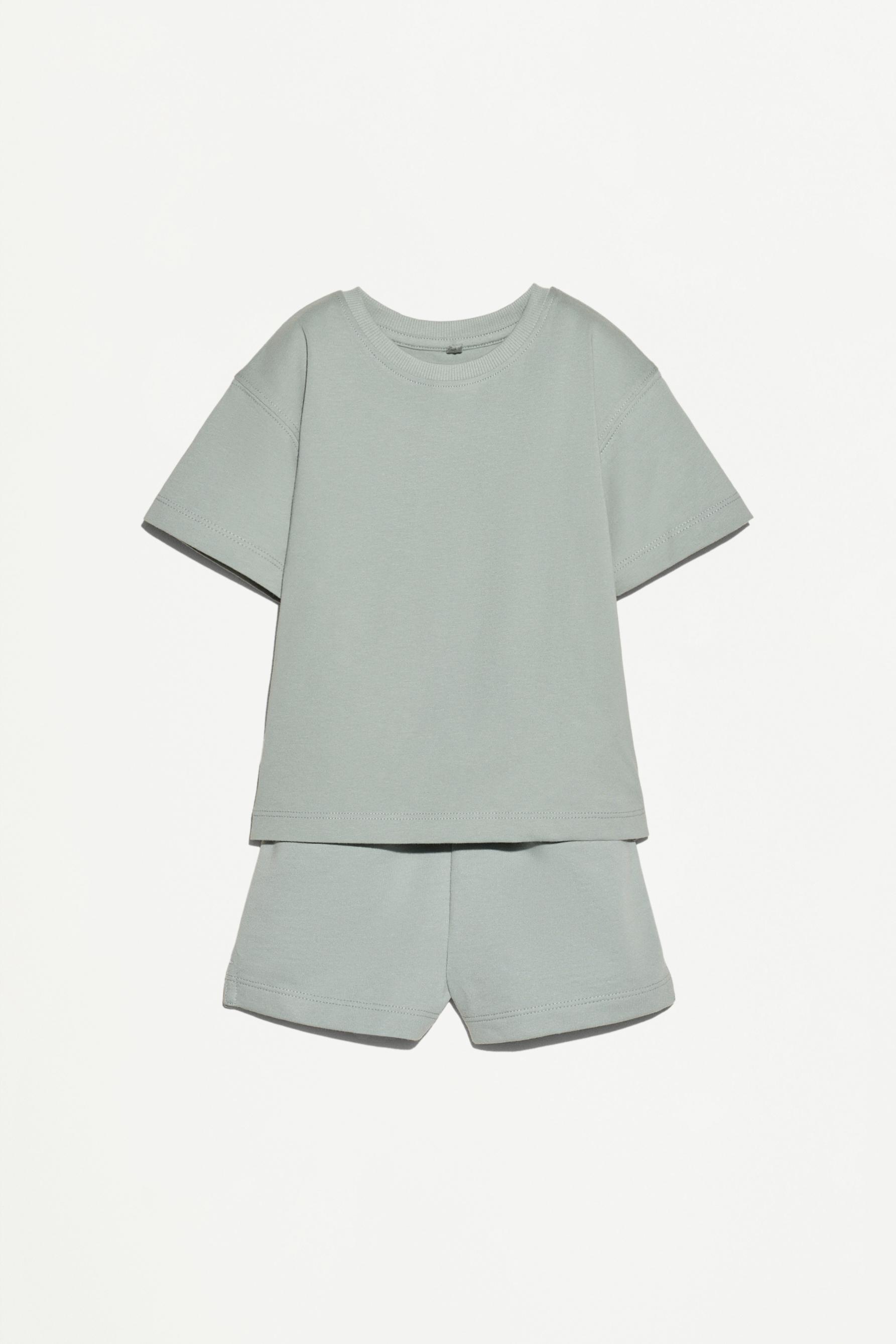 Set camiseta y bermuda