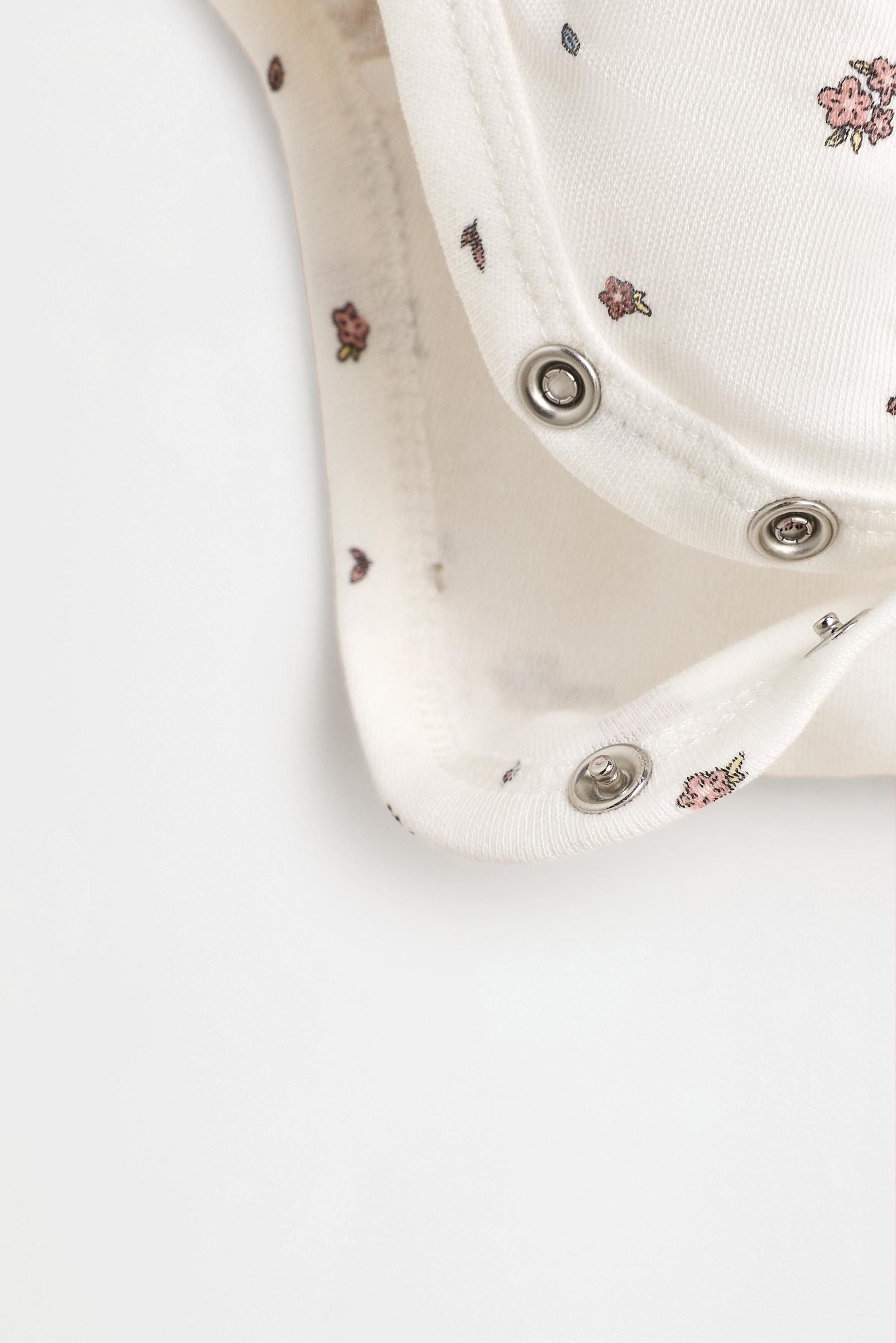 Printed bodysuit, footed leggings and hat set — CHALK PINK