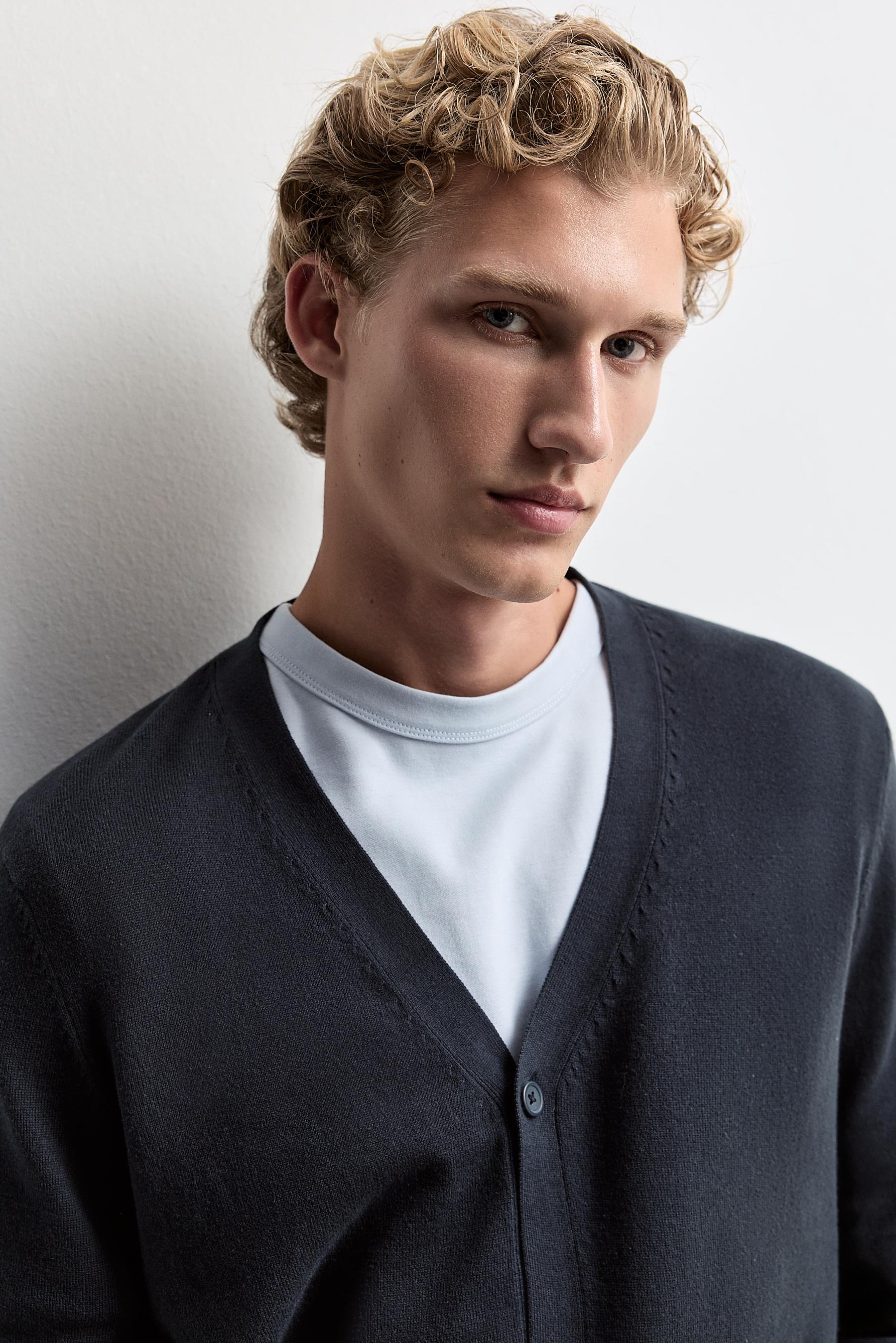 Basic cardigan — NAVY