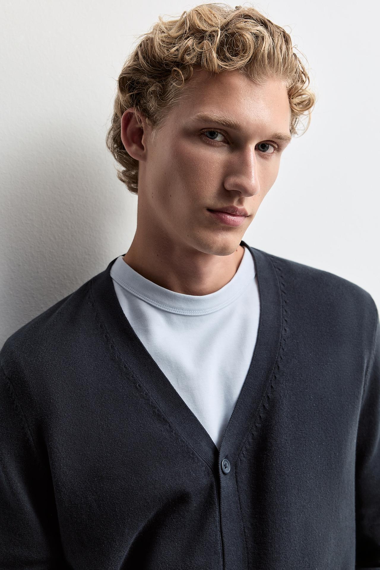 Basic cardigan — NAVY