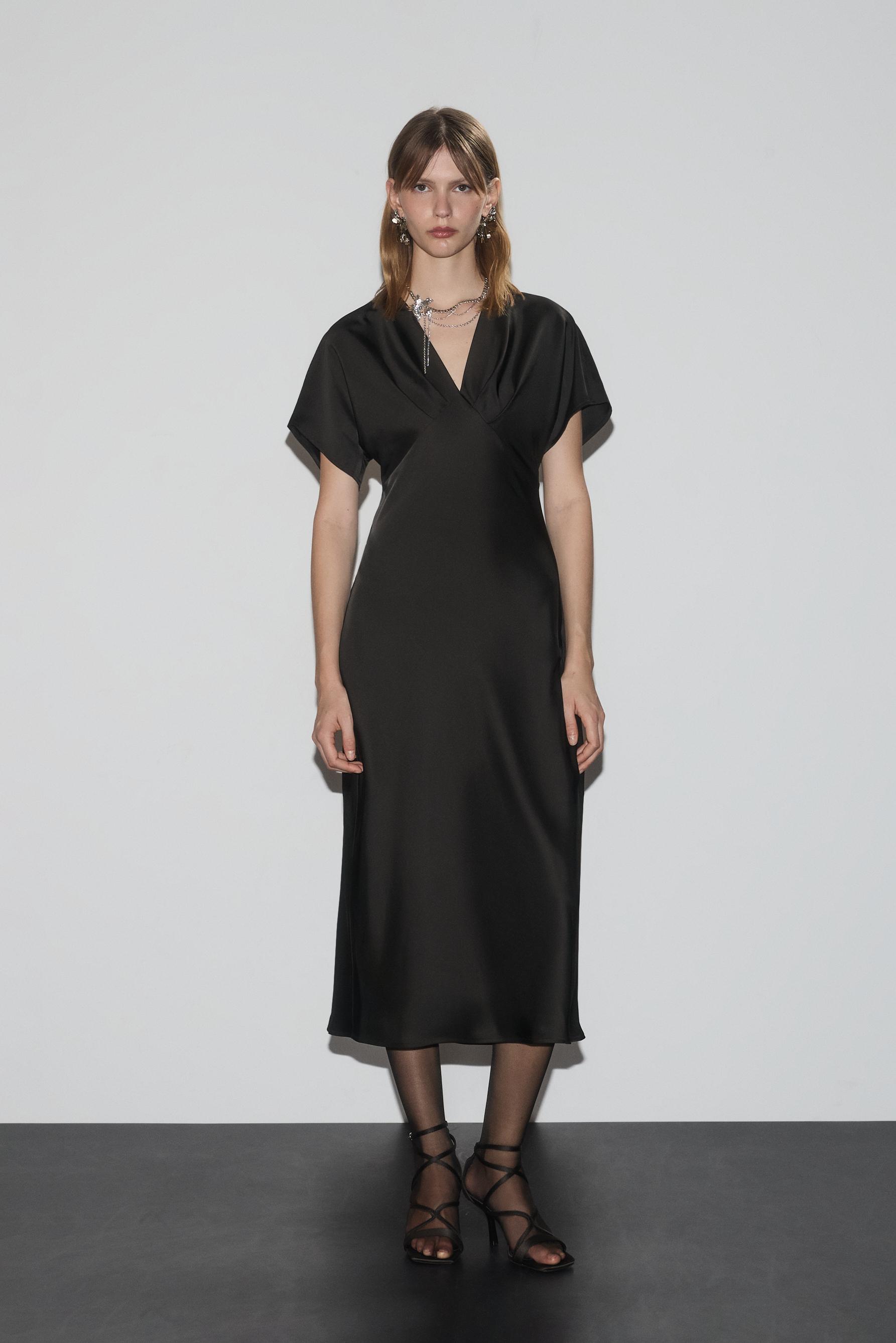 Vestido midi satinado