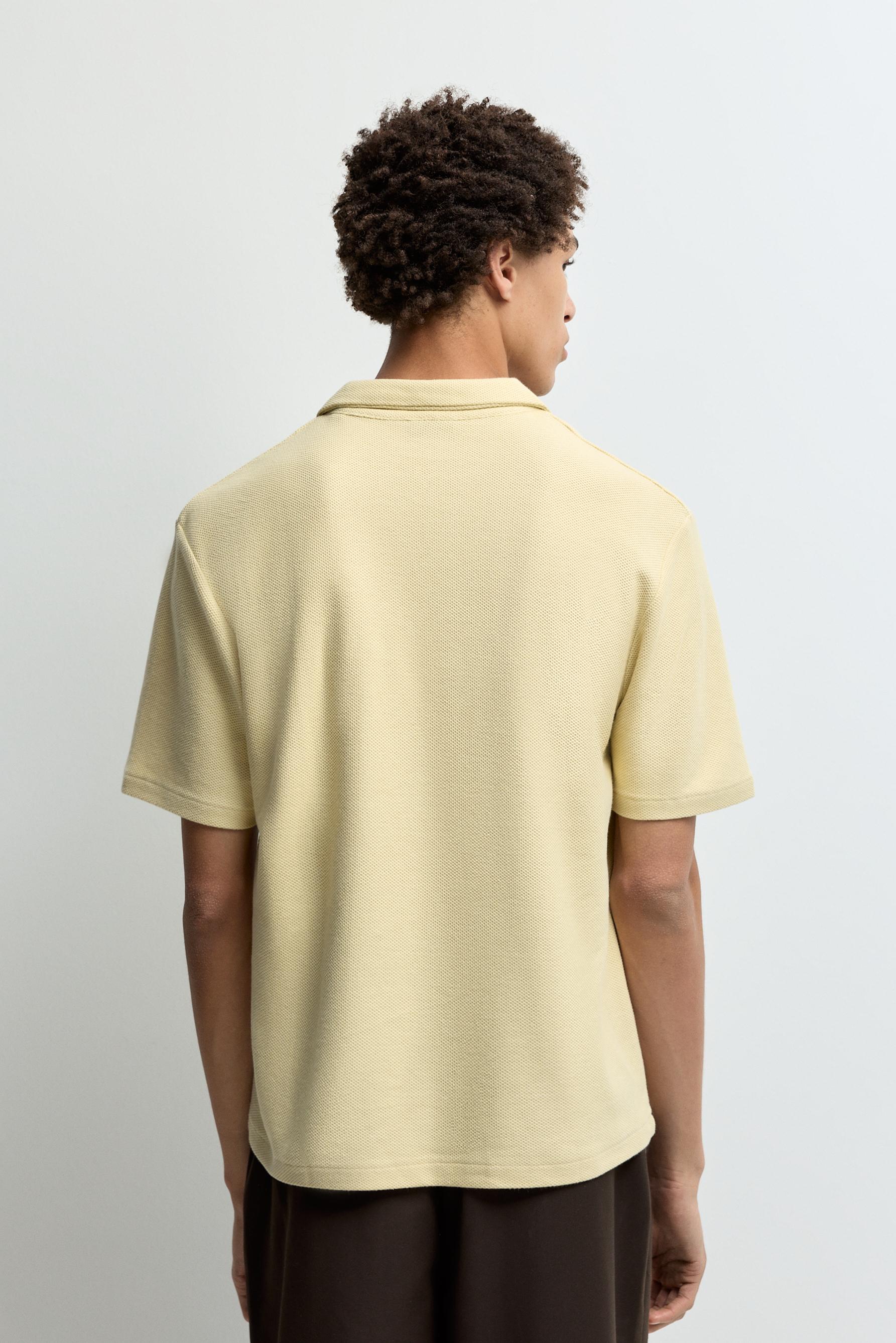 Textured V-neck polo shirt — PALE YELLOW