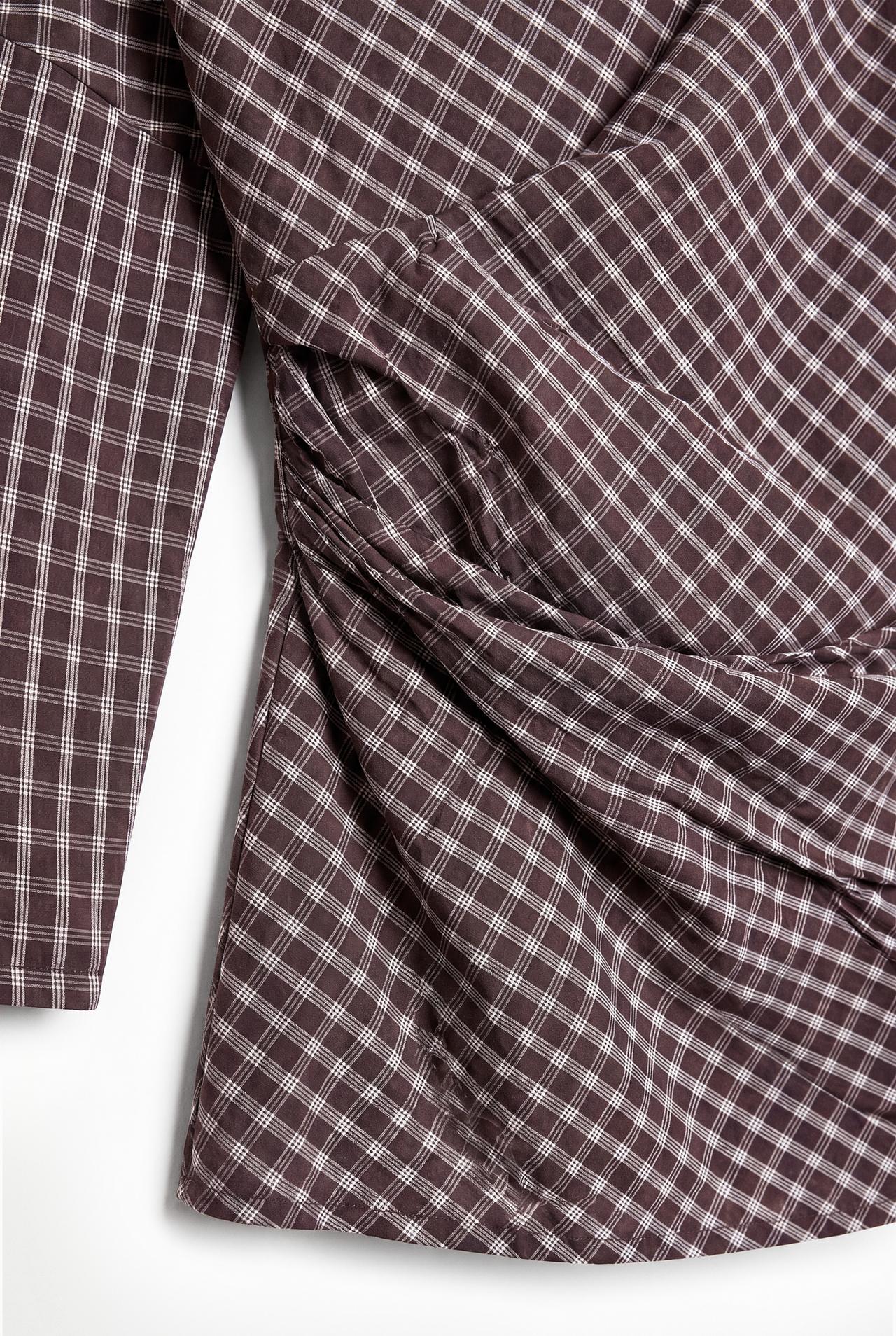 Asymmetric plaid top — BROWN