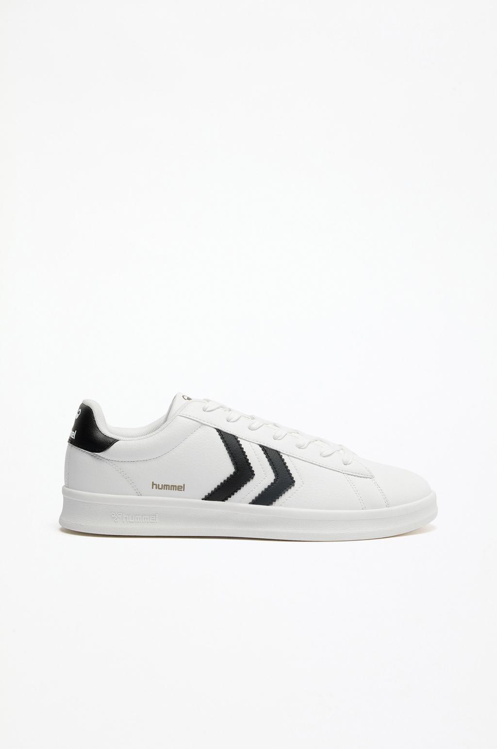 Hummel sneakers