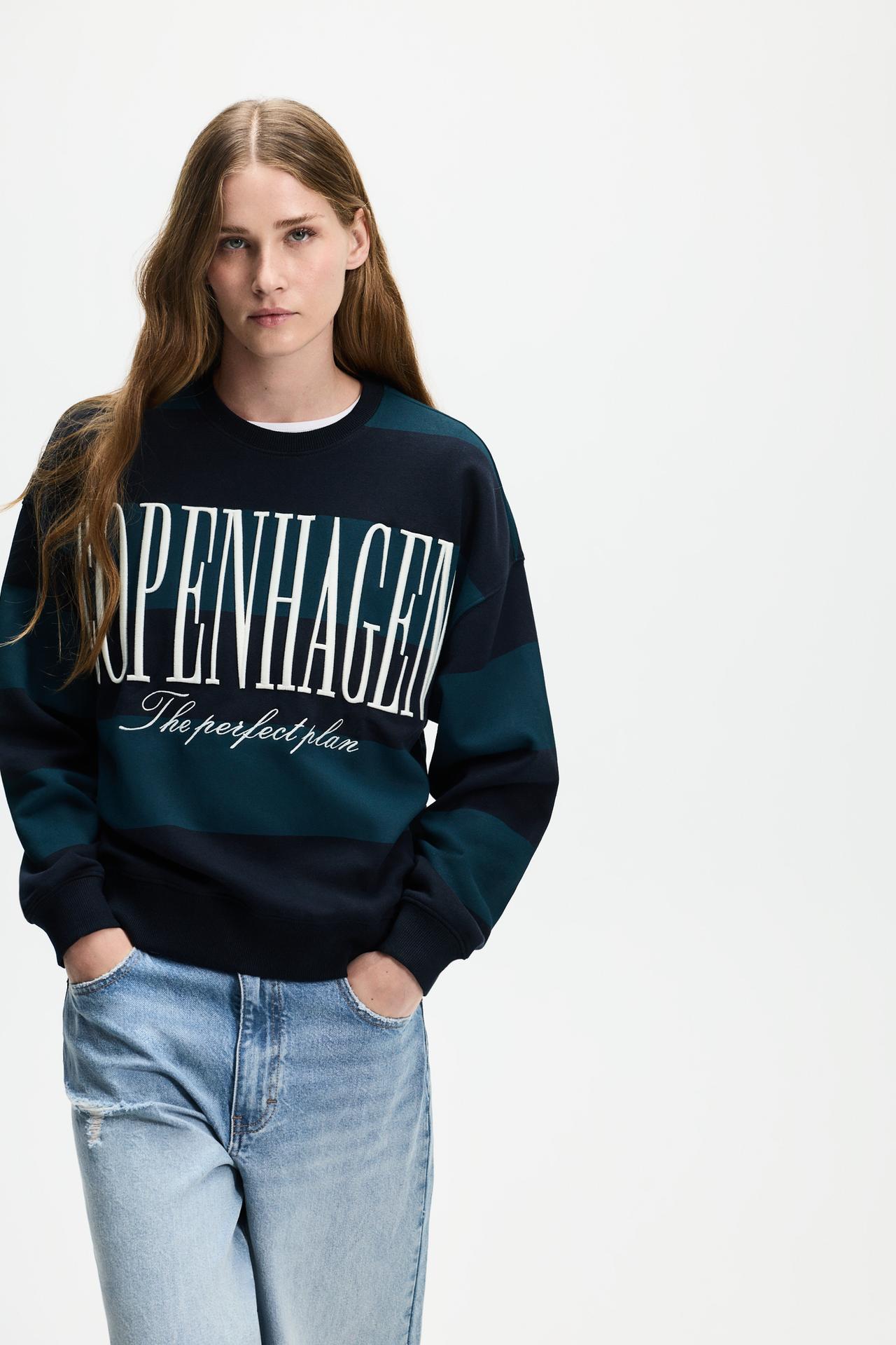 Printed sweatshirt — DARK NAVY