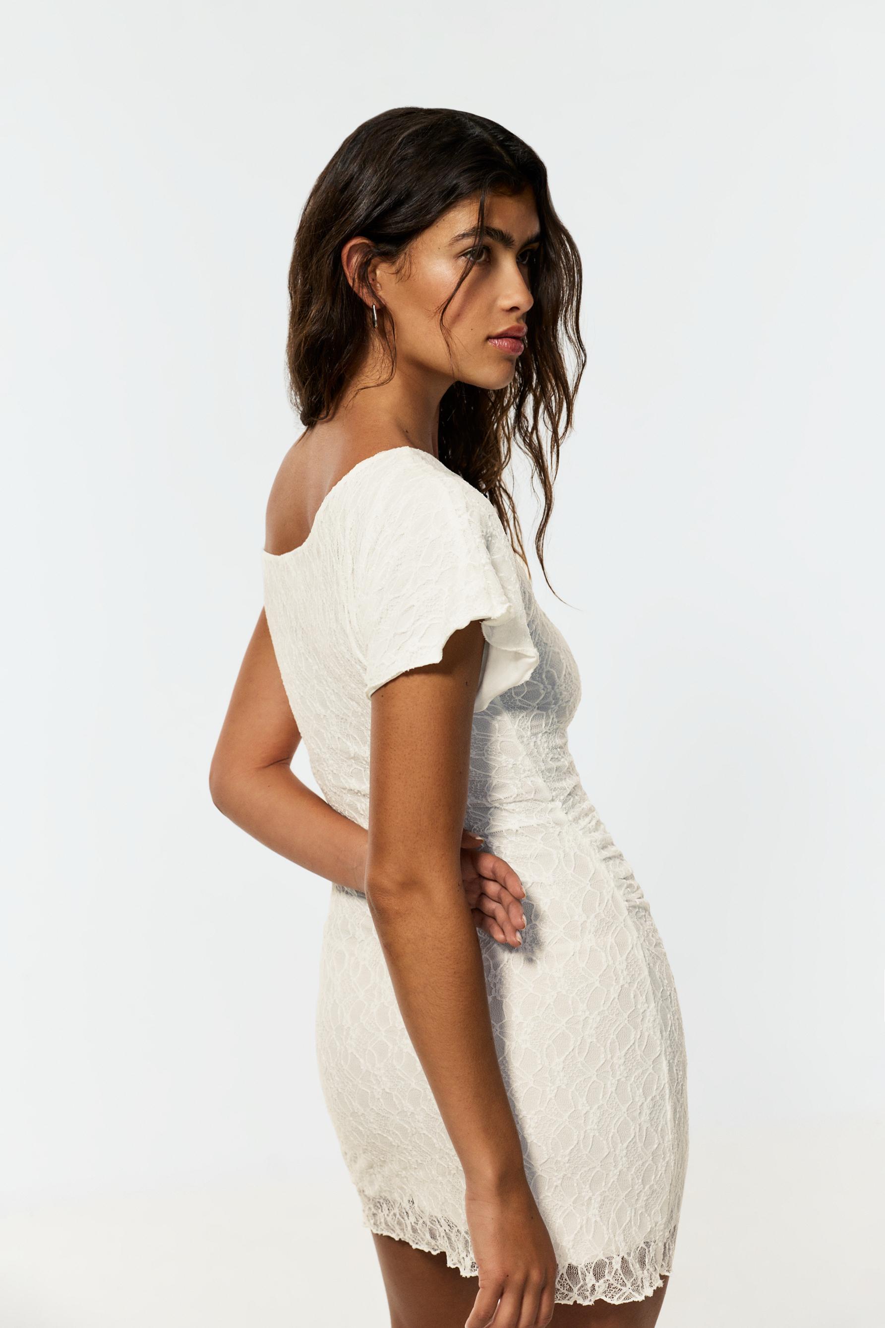 Asymmetric lace dress — OFF WHITE