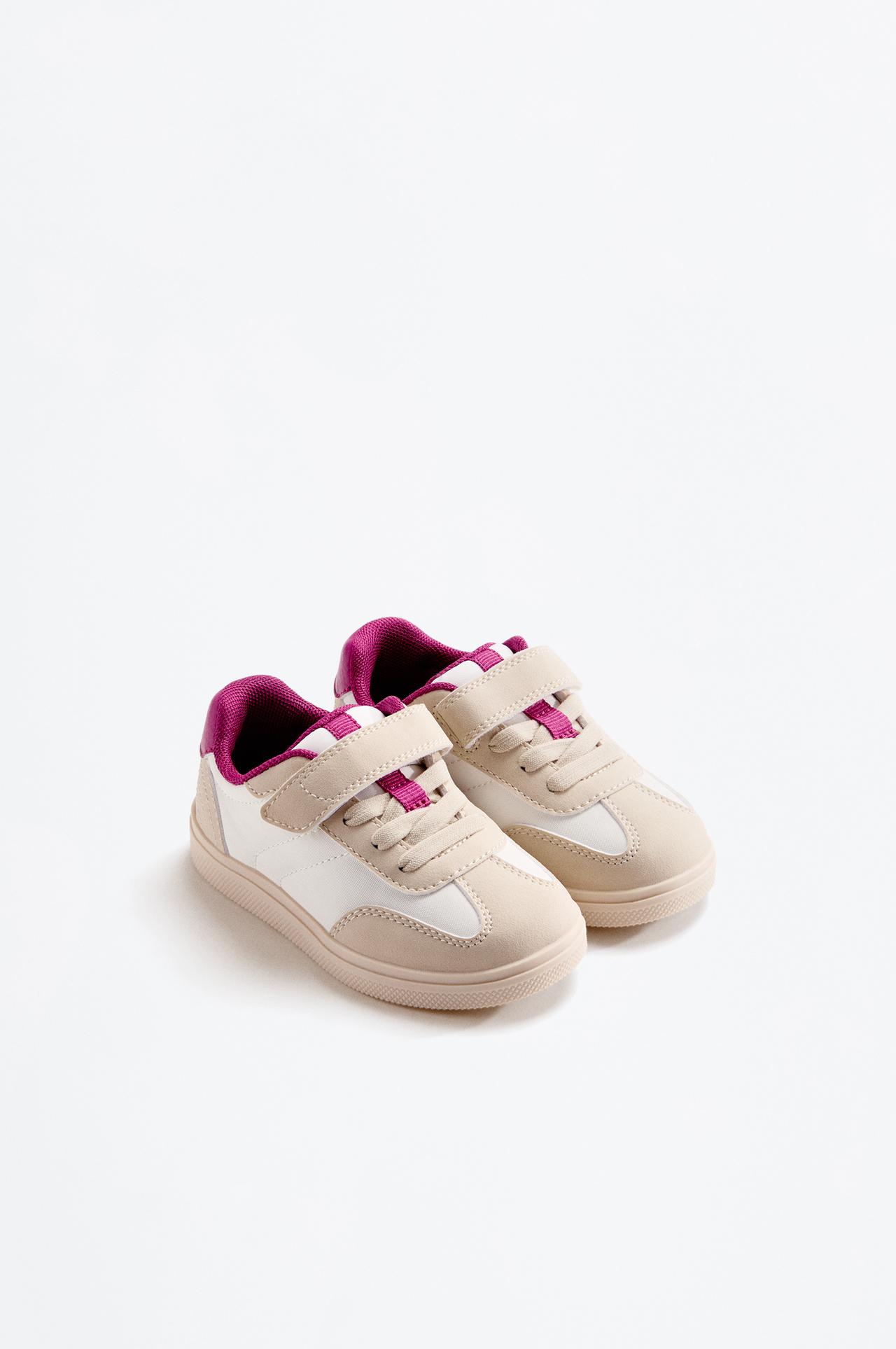 SOFT SLIPPERS — WHITE