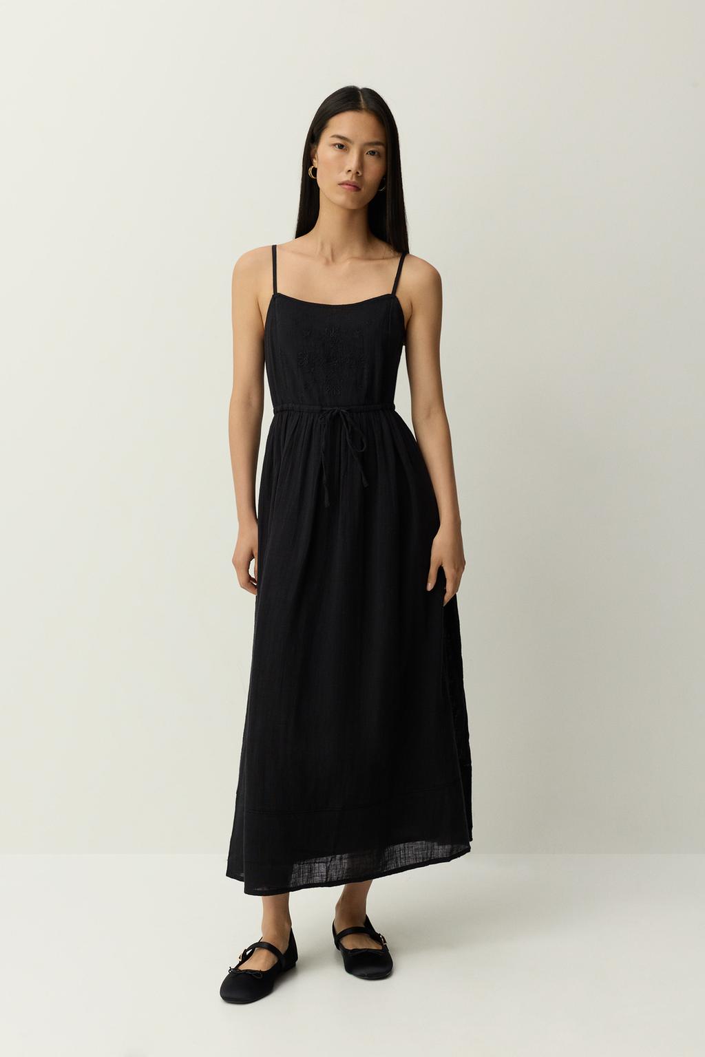 Embroidered lace dress