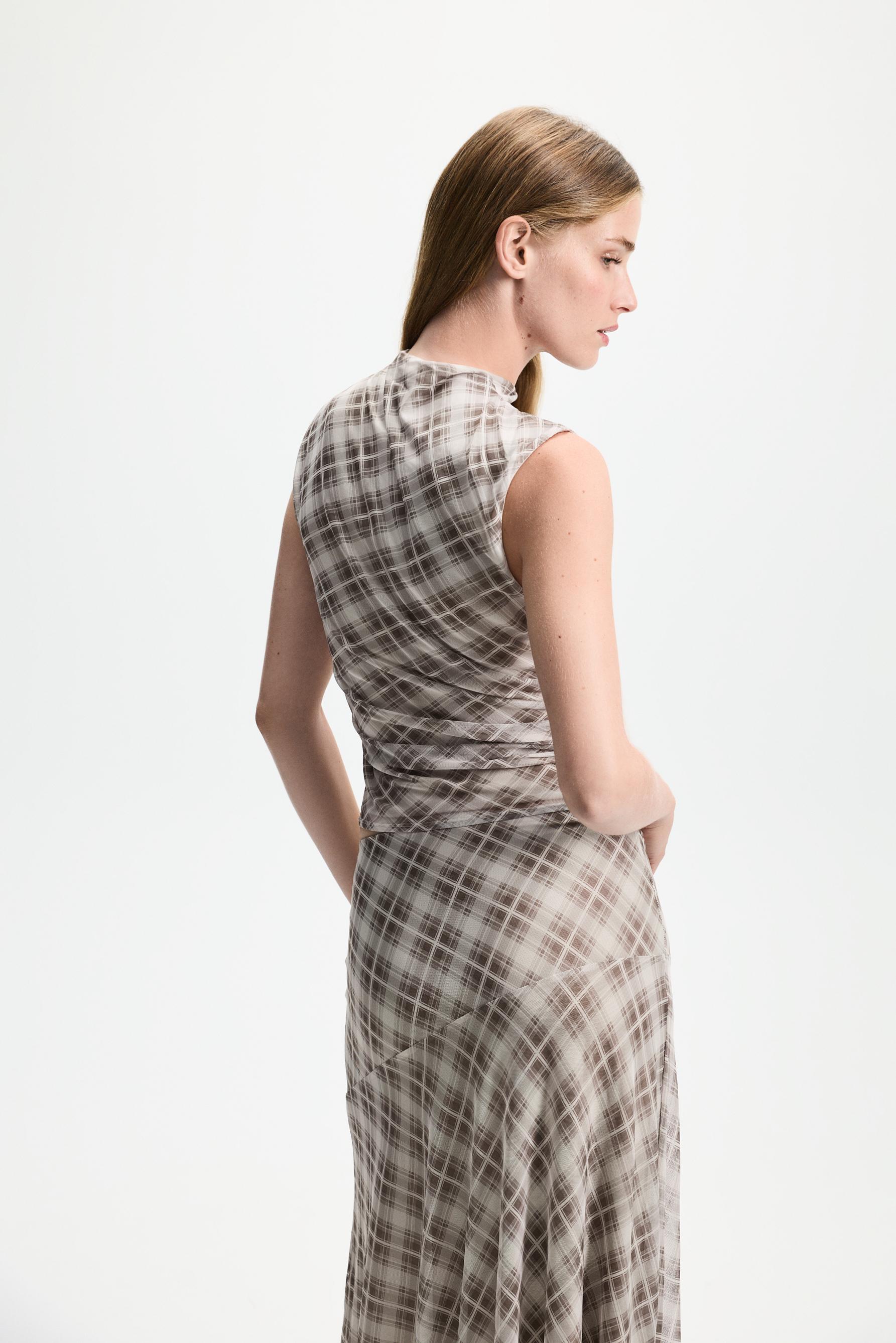 Plaid gathered top — ECRU/BROWN