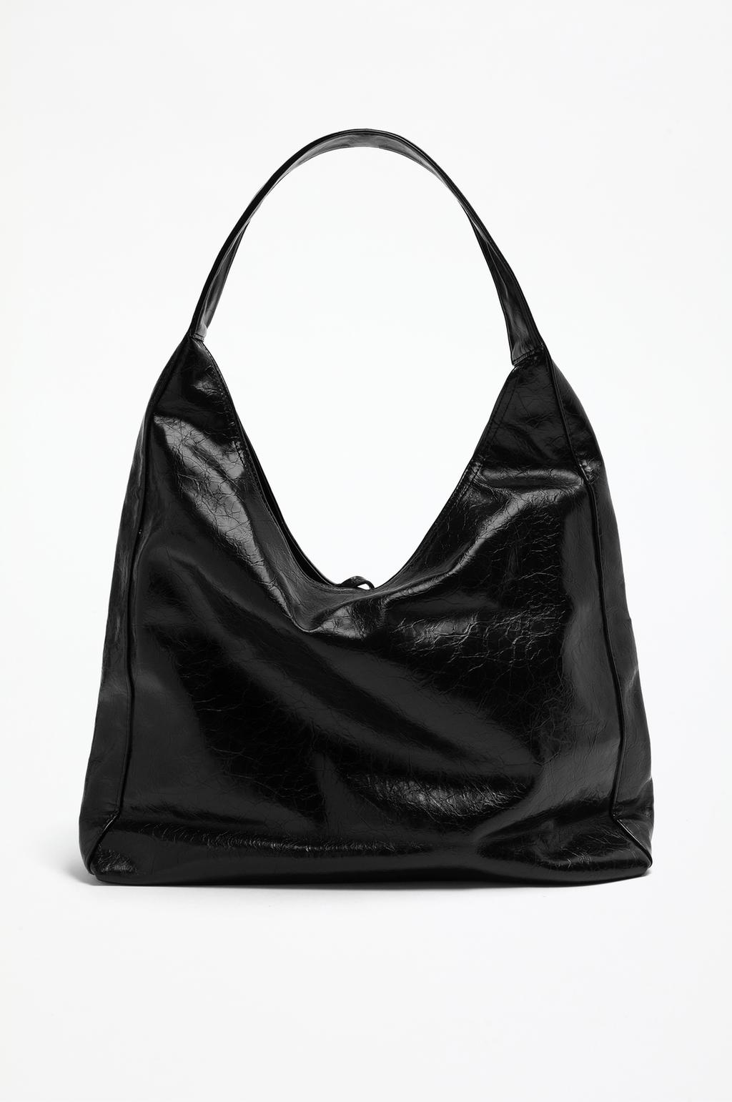 Large crackled-effect bag