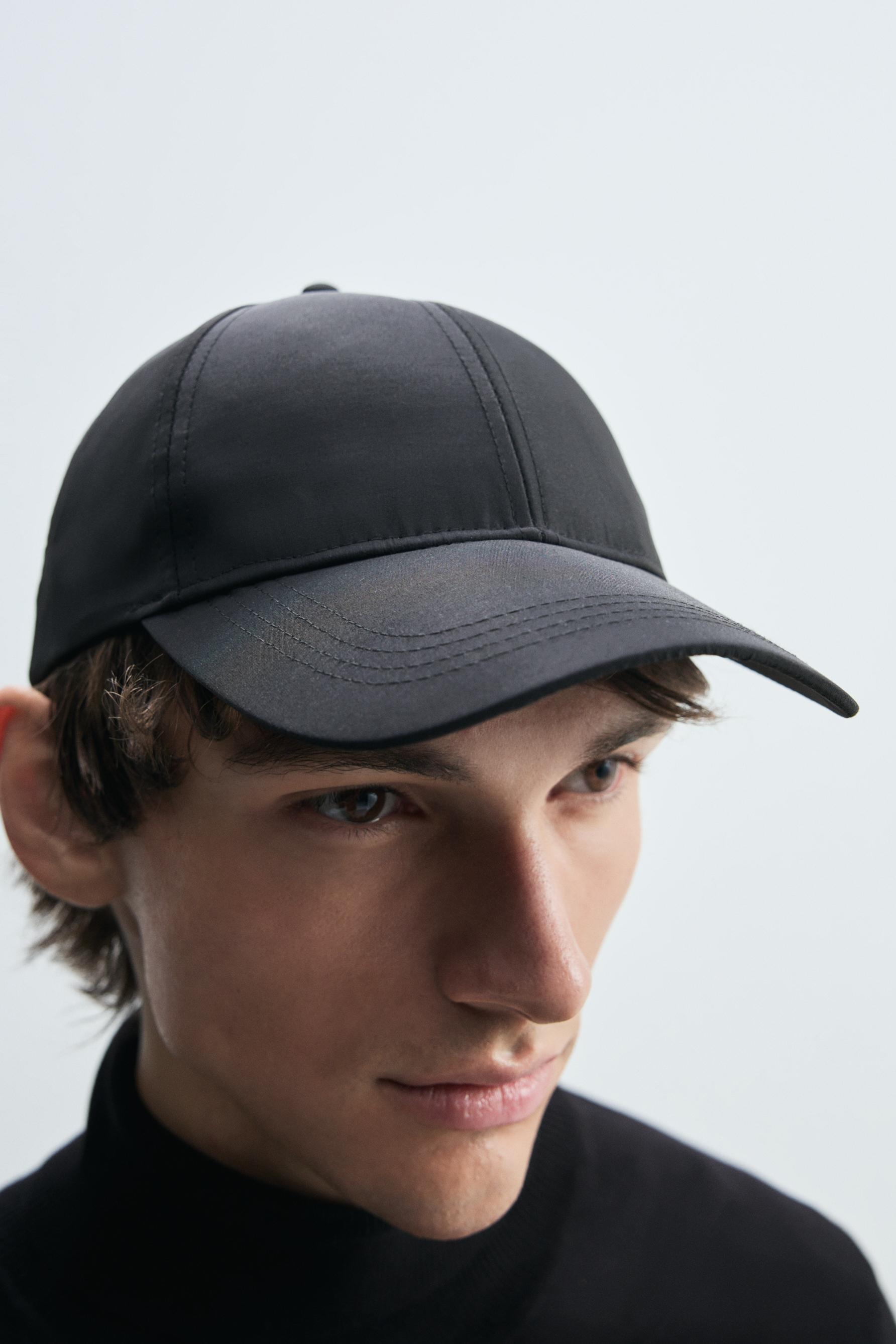 Gorra deportiva
