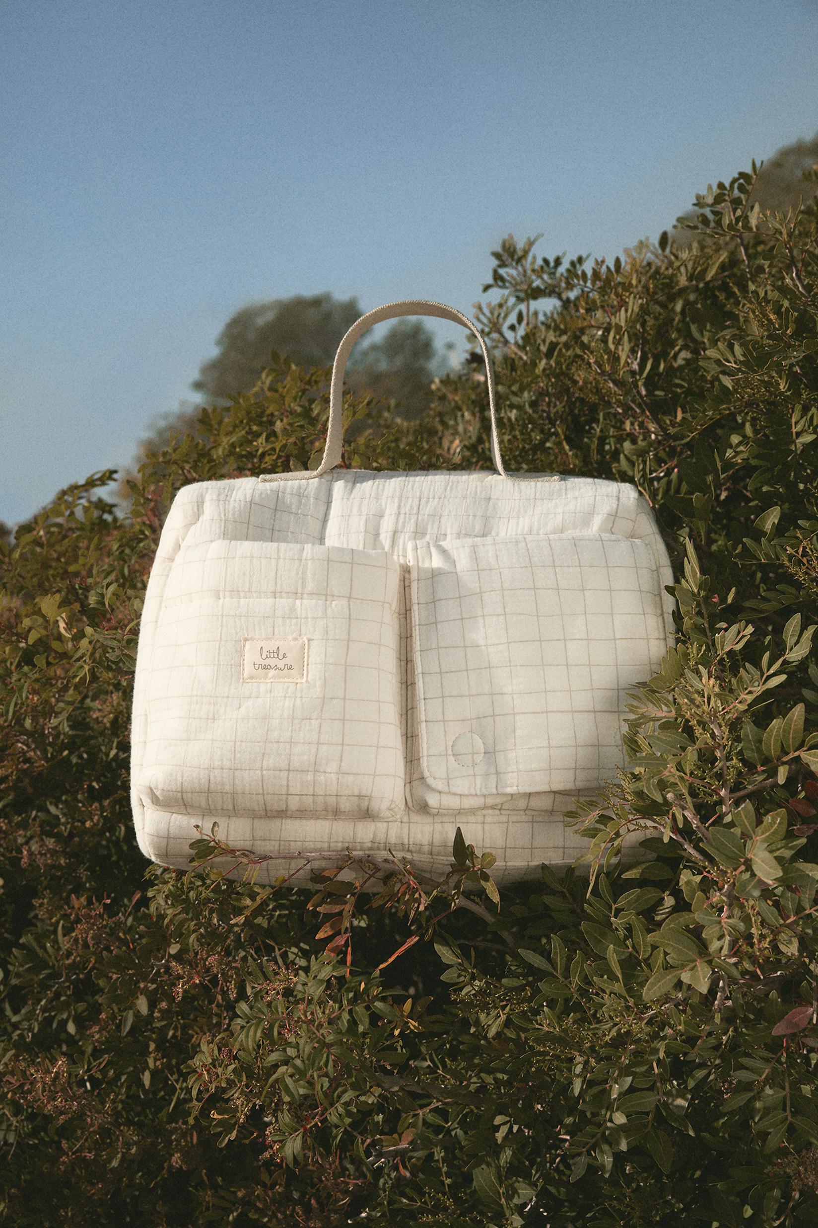 Checked maternity bowling bag — ECRU