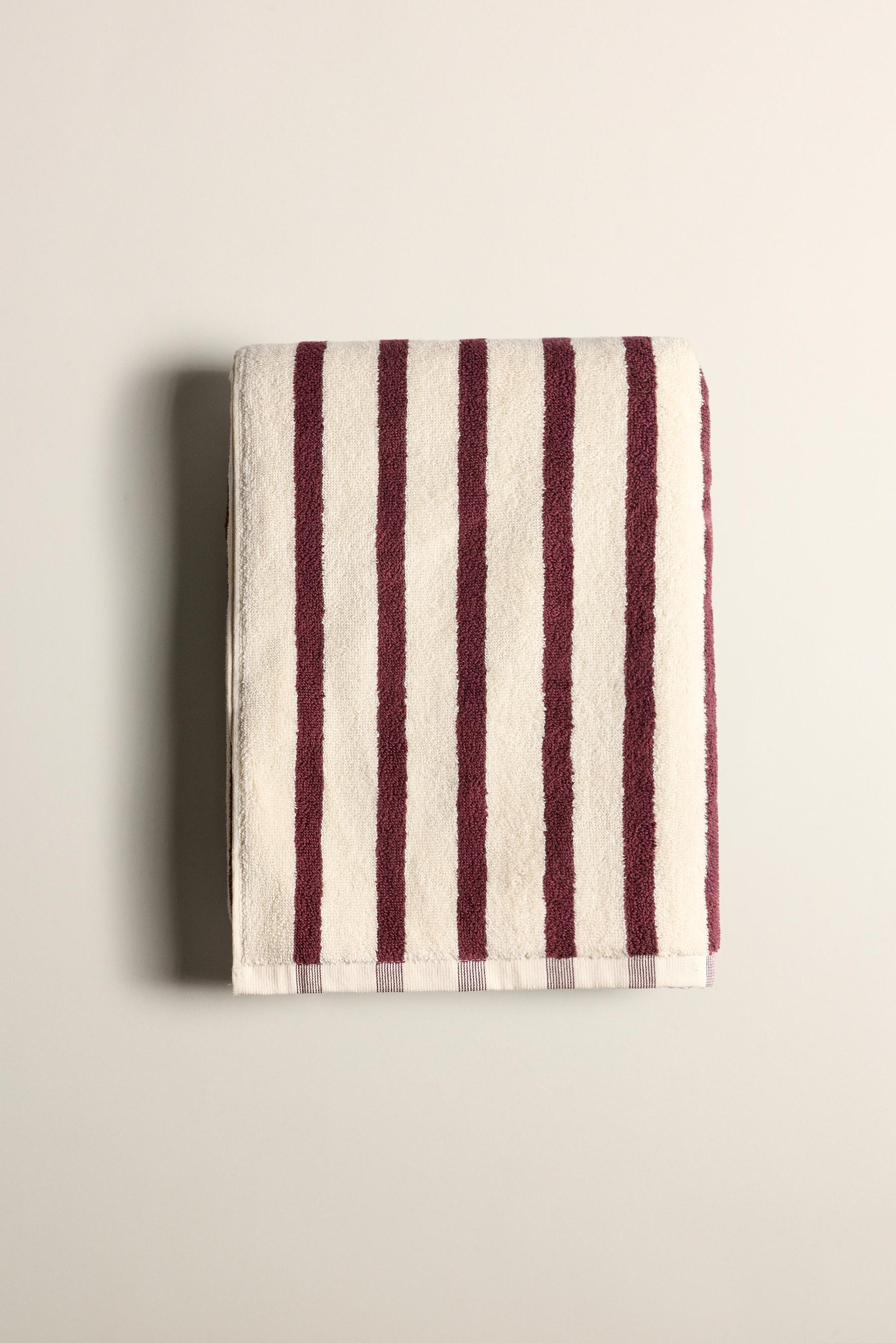 Toalla de baño XL rayas 150 x 90 cm