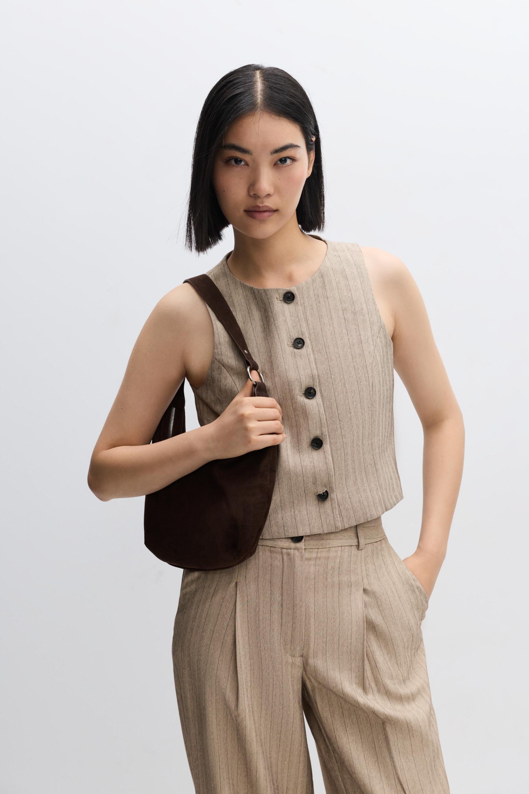 Chaleco raya diplomática