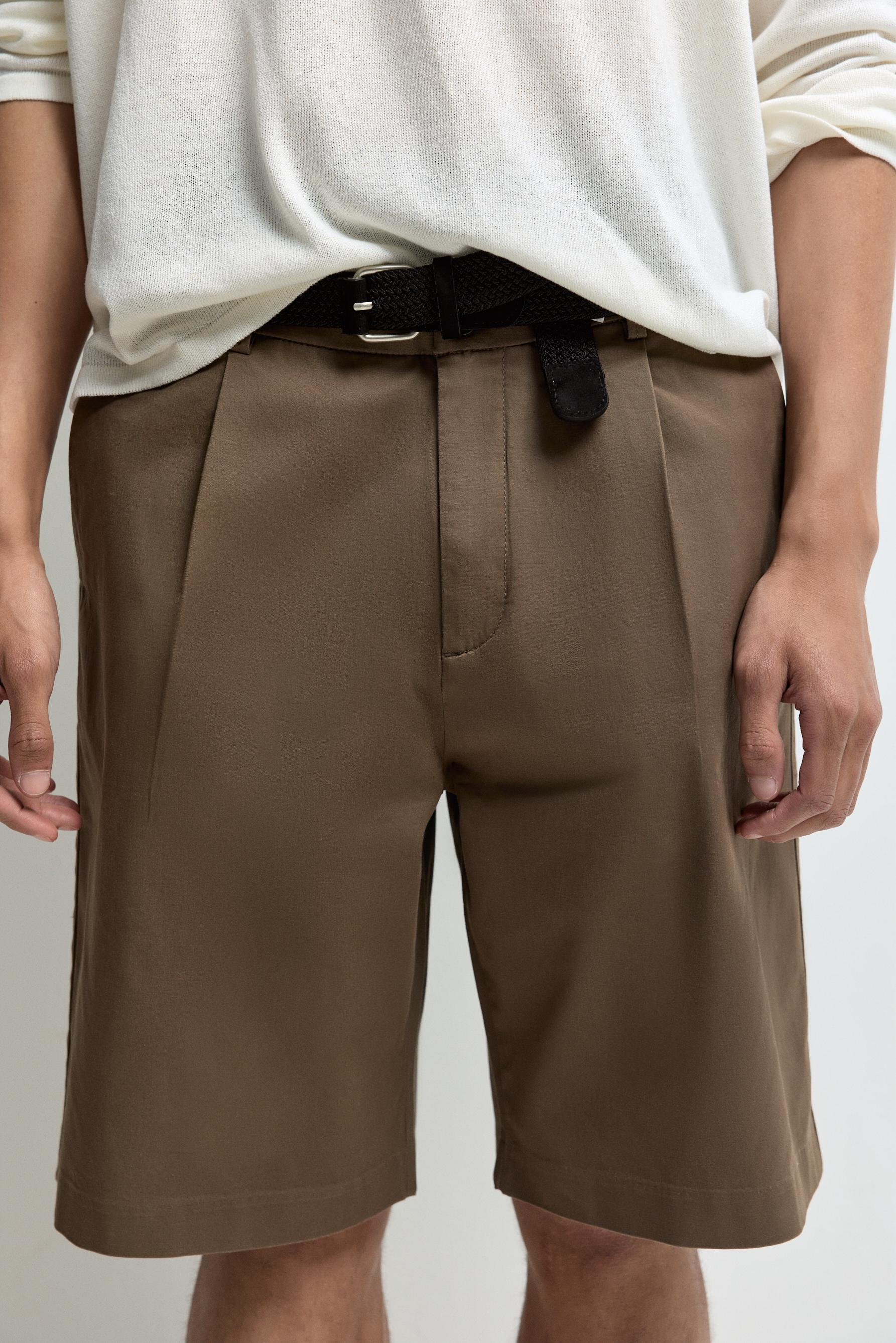 Pleated chino Bermuda shorts — BEIGE