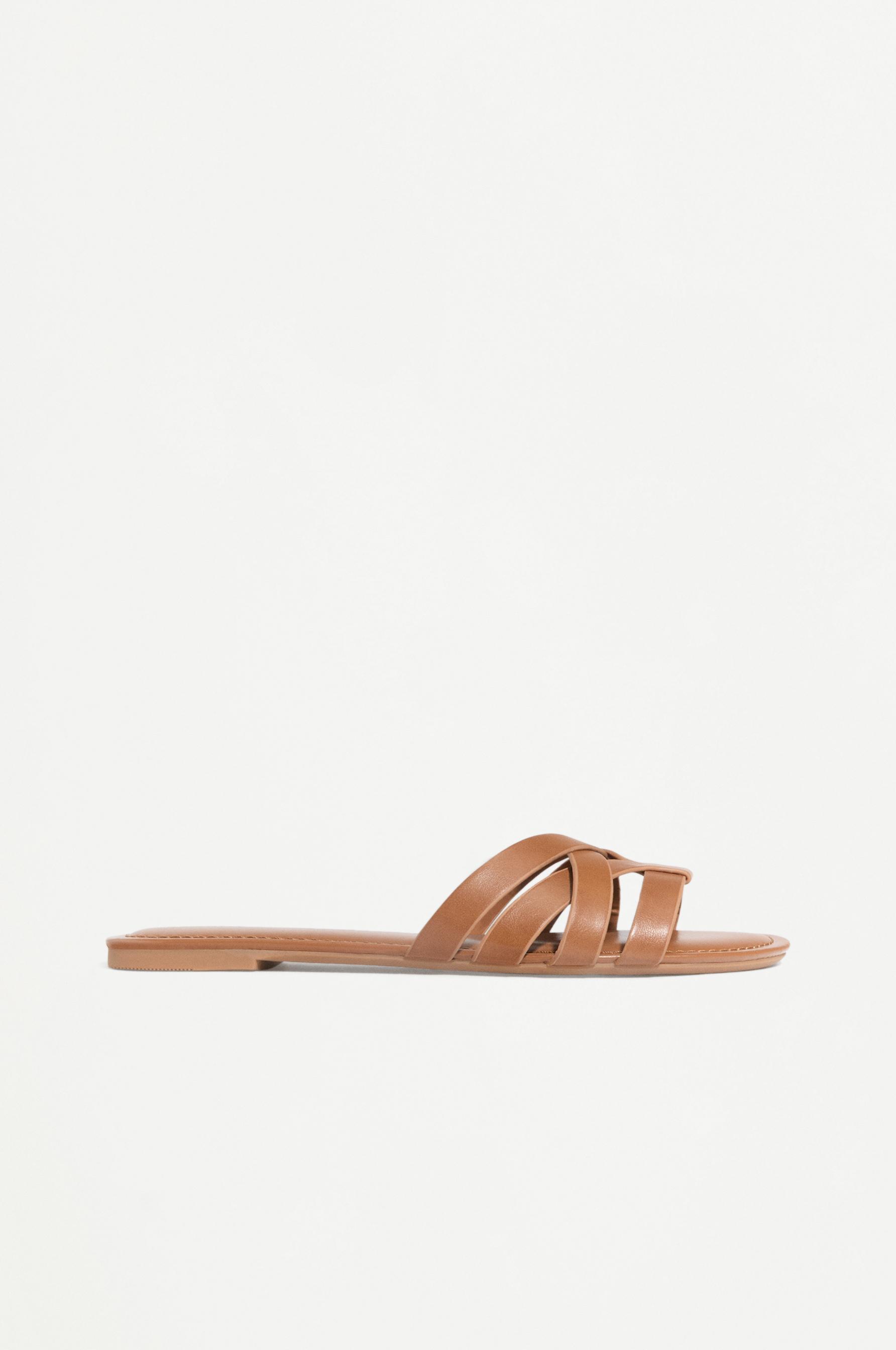 Braided flat sandals — LEATHER