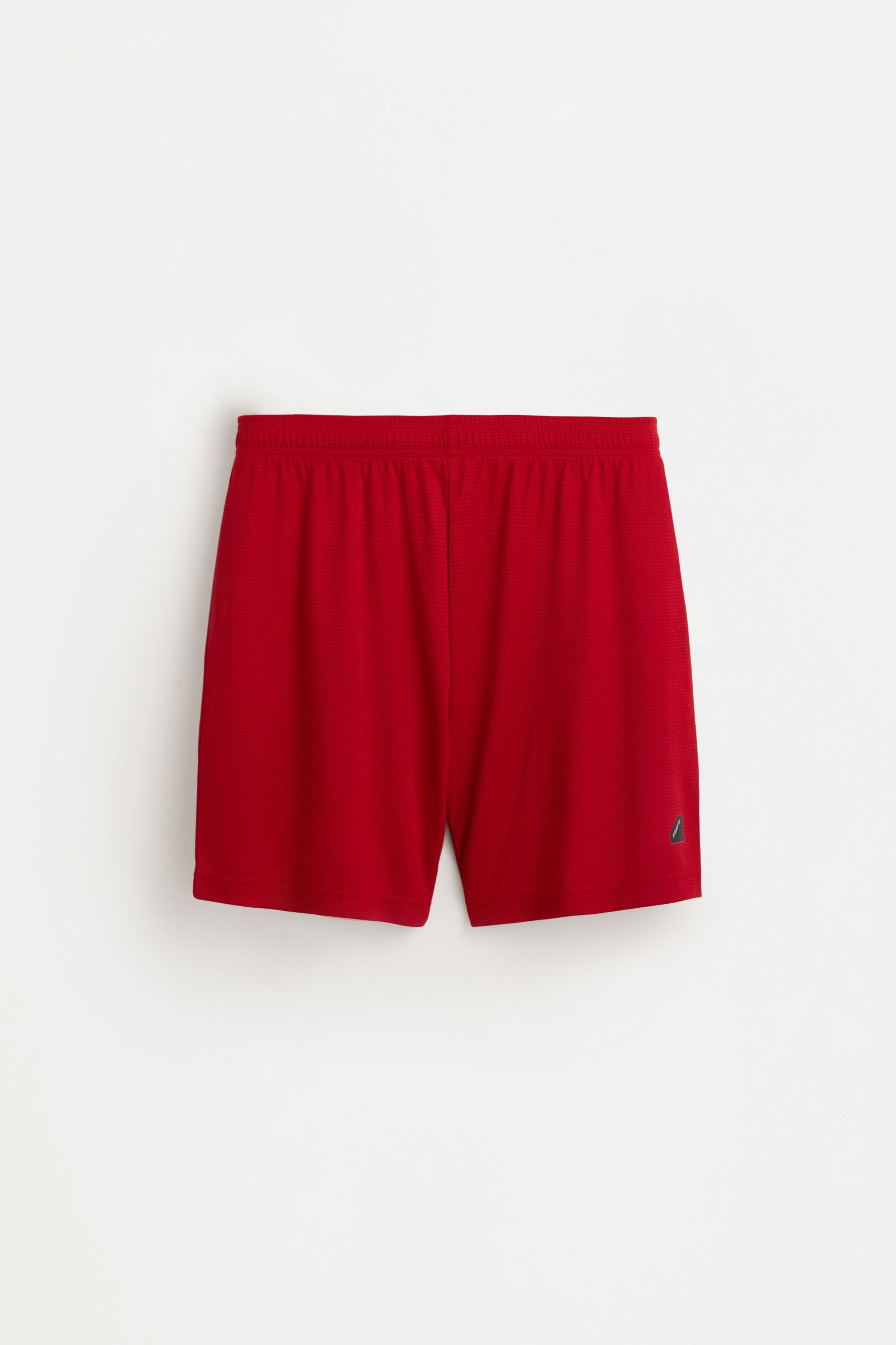 Bermuda sports shorts — RED