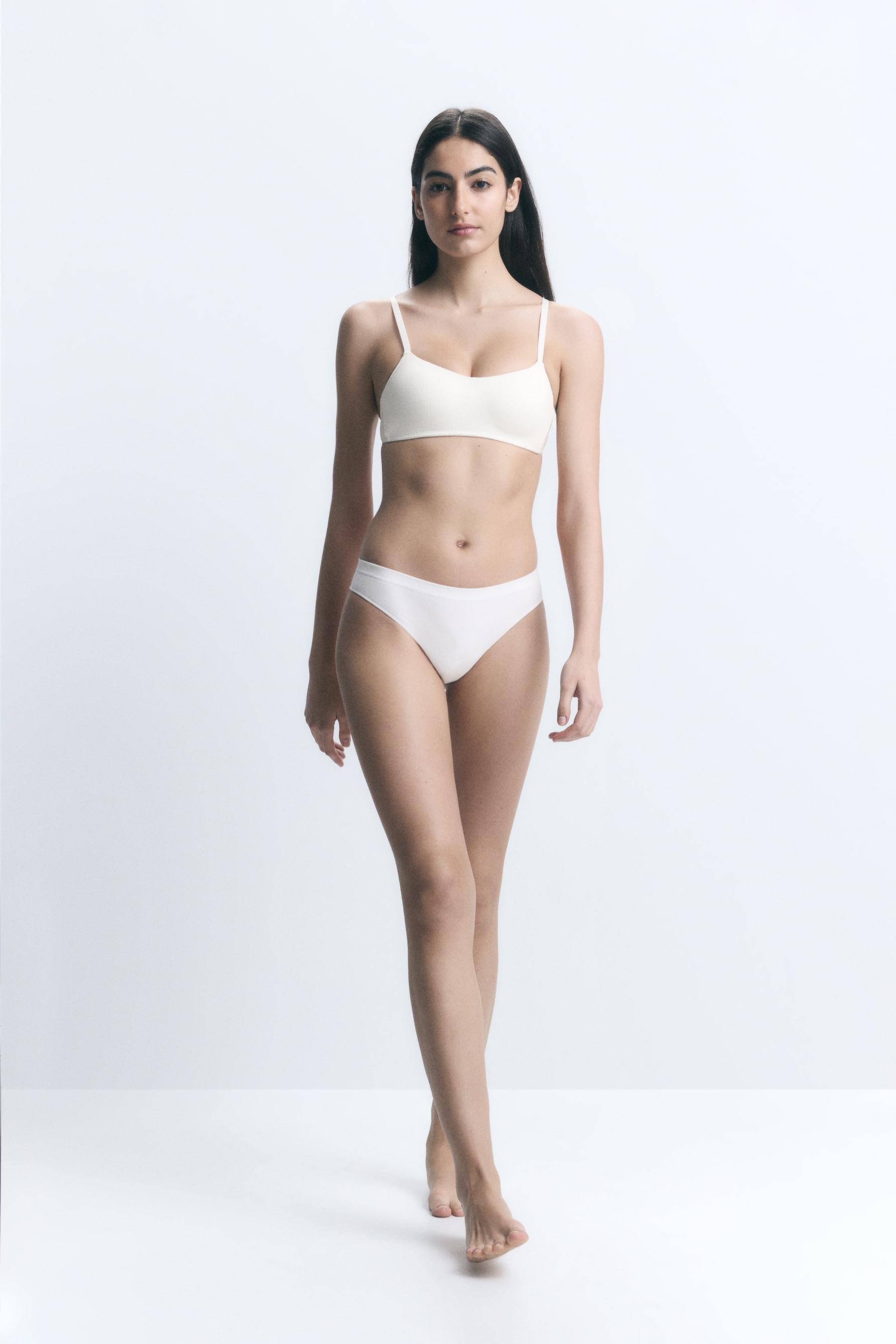 Ribbed pre-shaped bra — WHITE