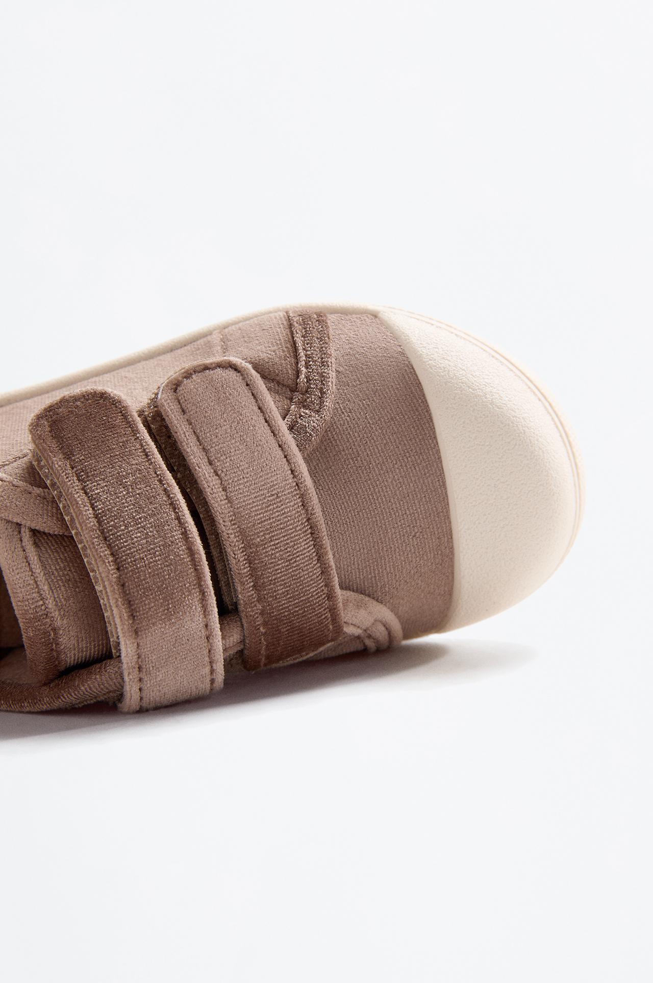 Velvet toecap slipper — BROWN