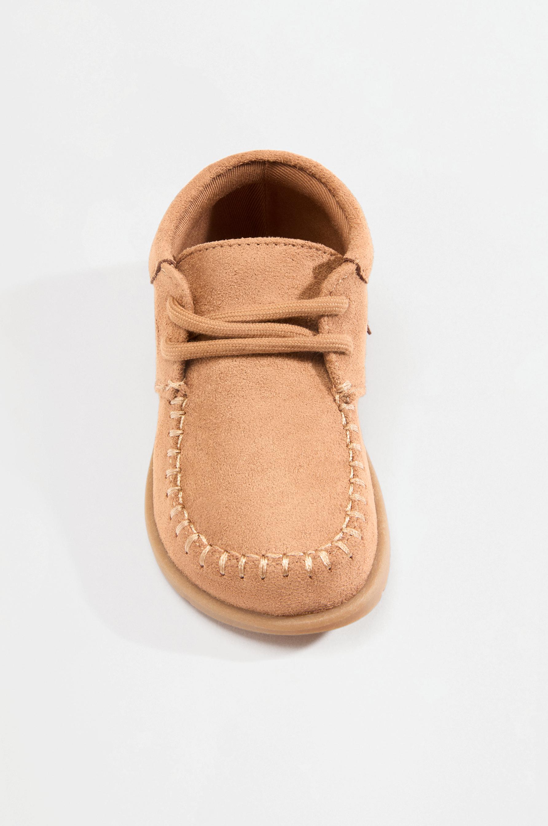 Barefoot faux-suede fringed bootie moccasins — BROWN