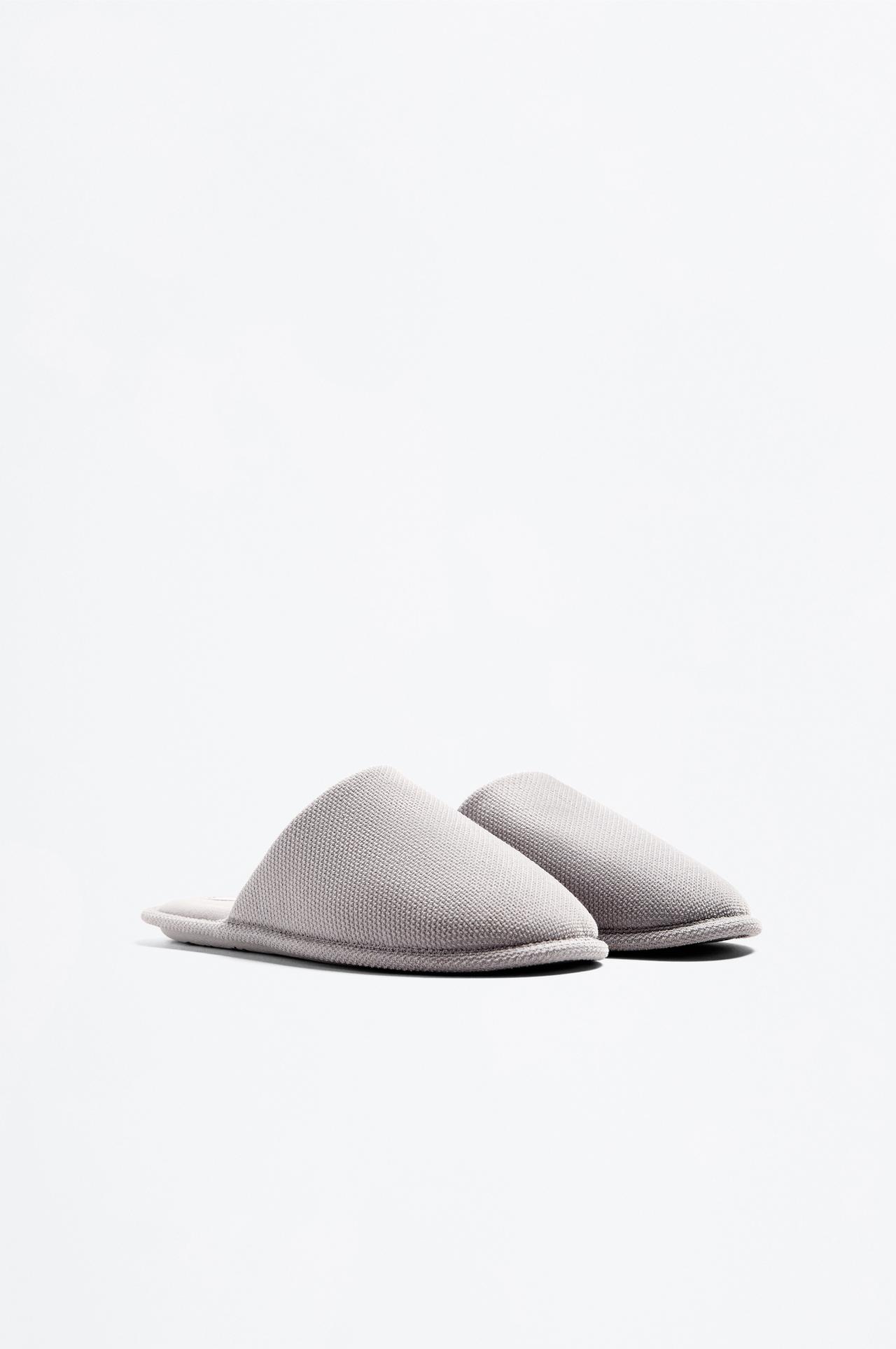 House slippers — GREY