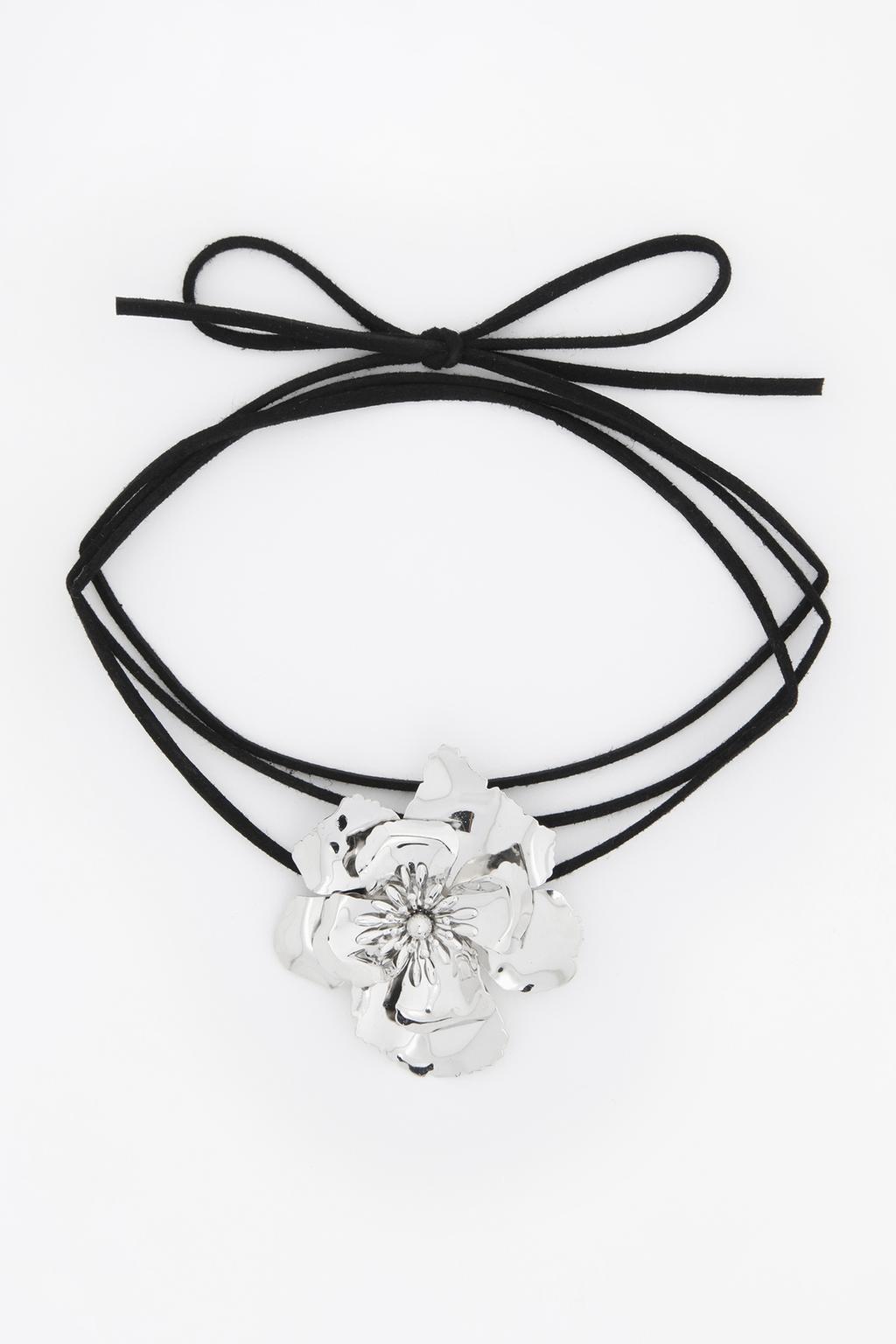 Choker flor