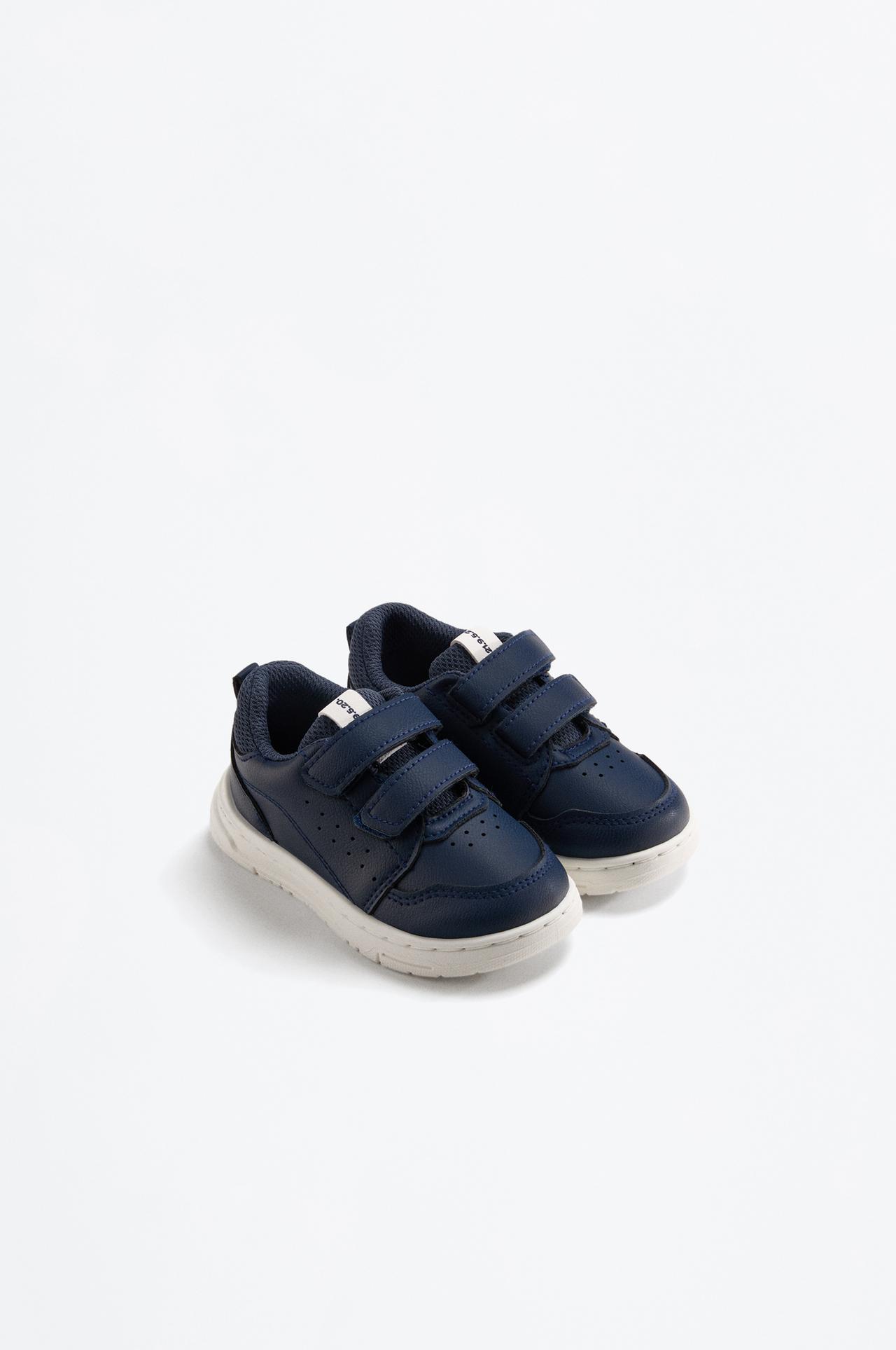 Minimalist athletic shoe — NAVY BLUE