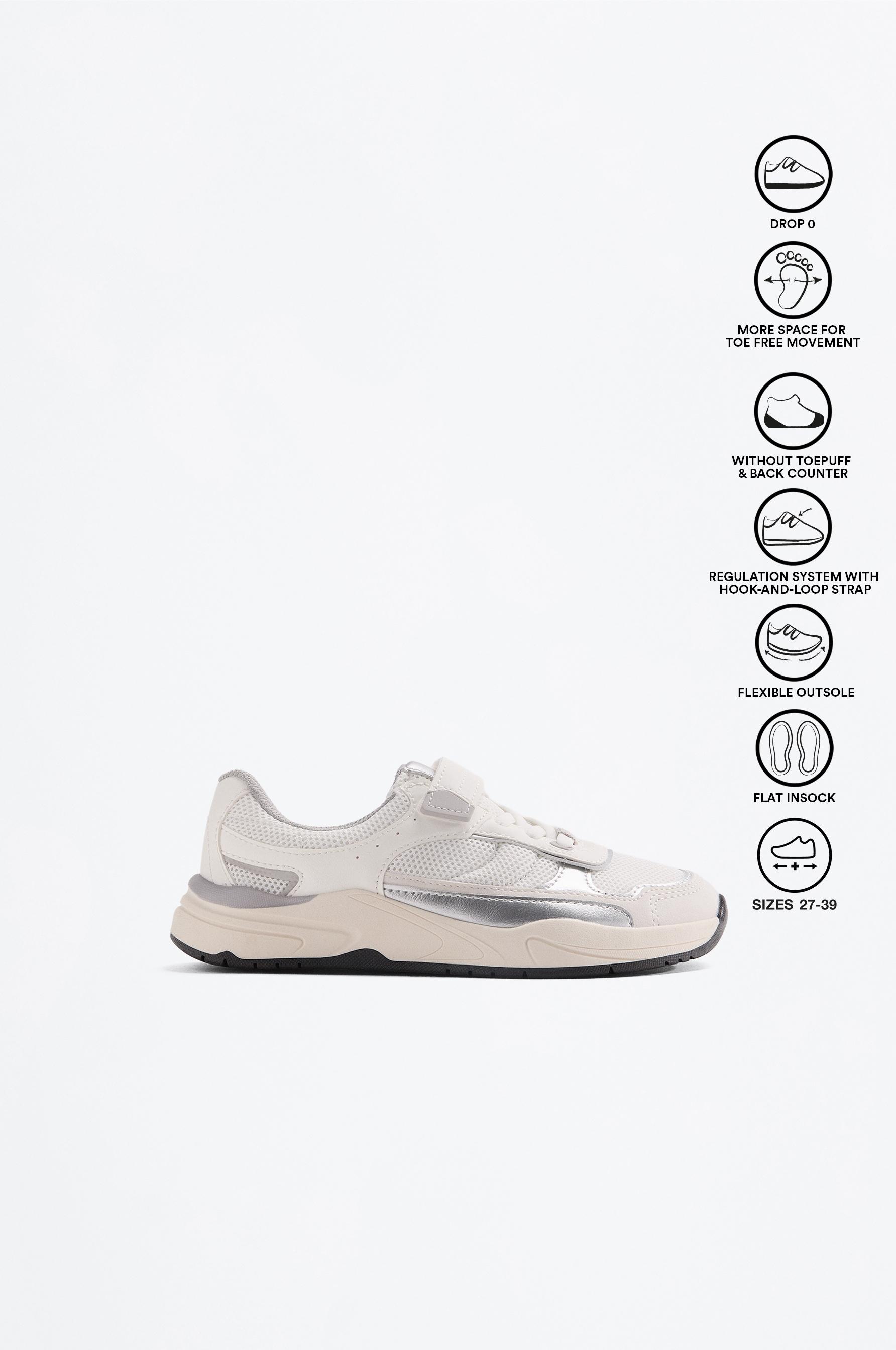 CASUAL BAREFOOT SPORTS SHOES — WHITE