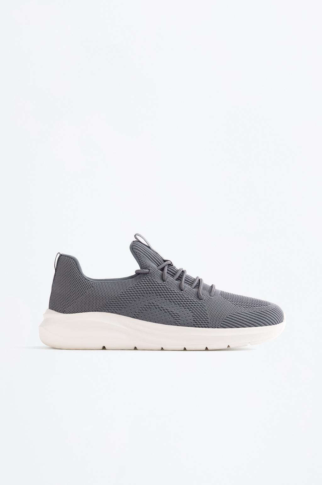 Technical sneakers