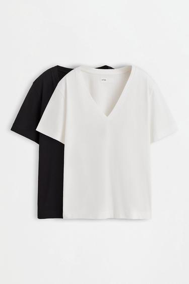 Basic V-neck T-shirt — BLACK 2