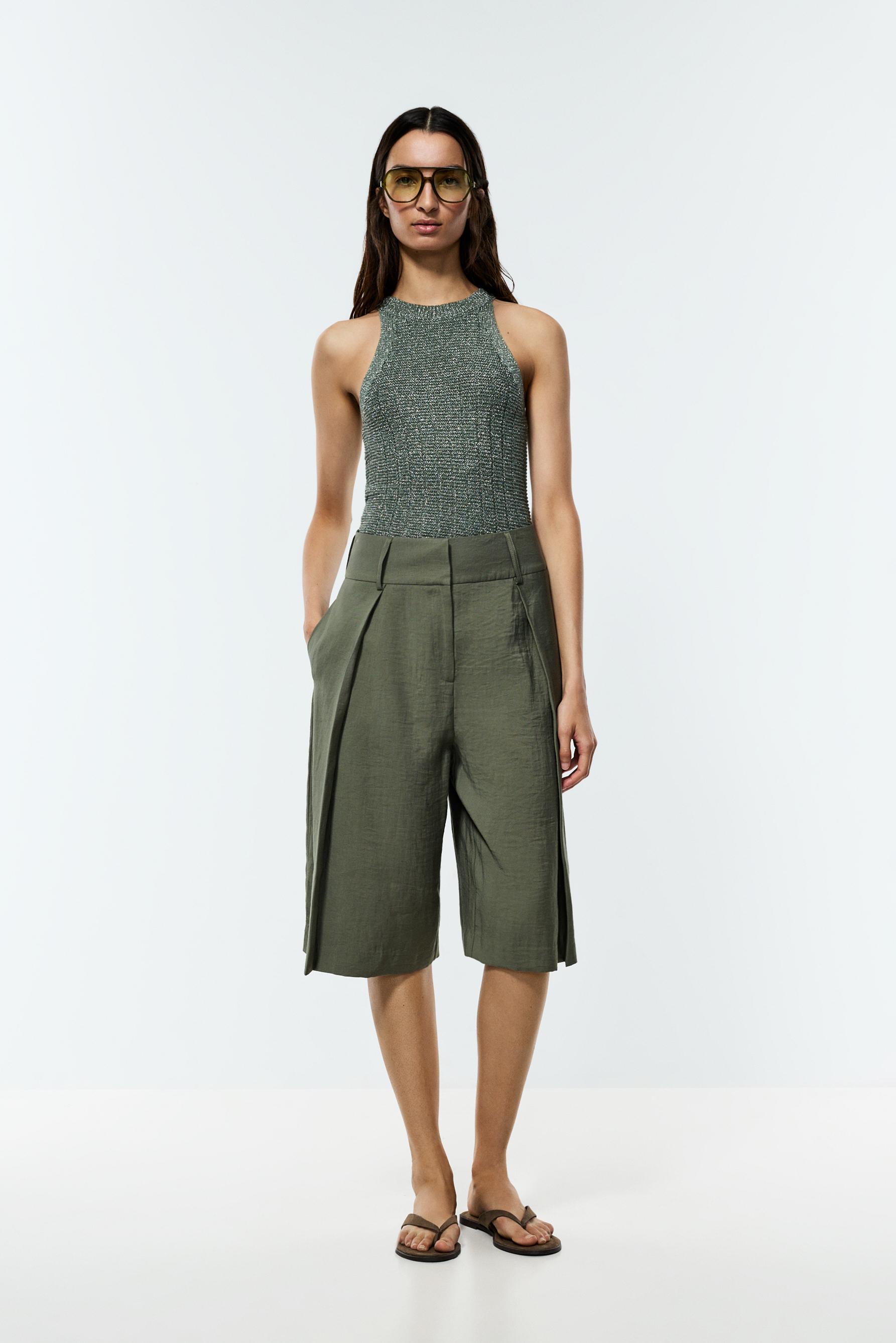 Metallic halter top — GREEN