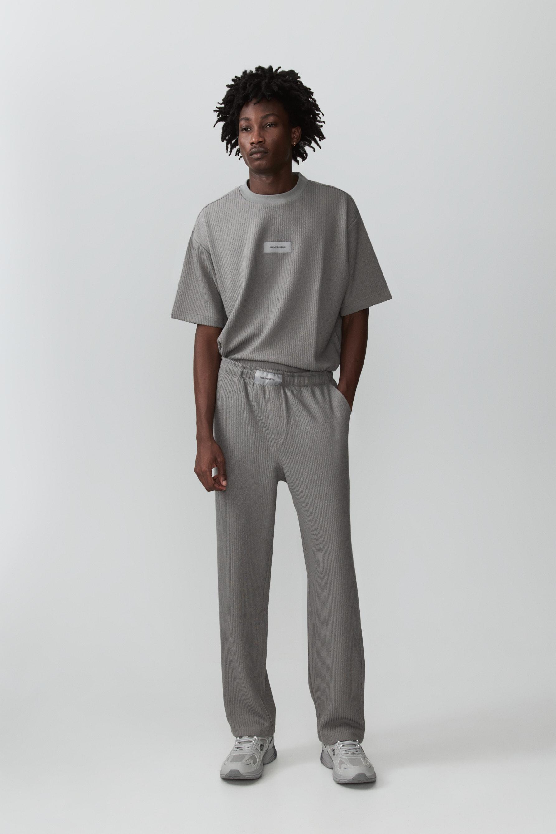 Pantalón relaxed estructura