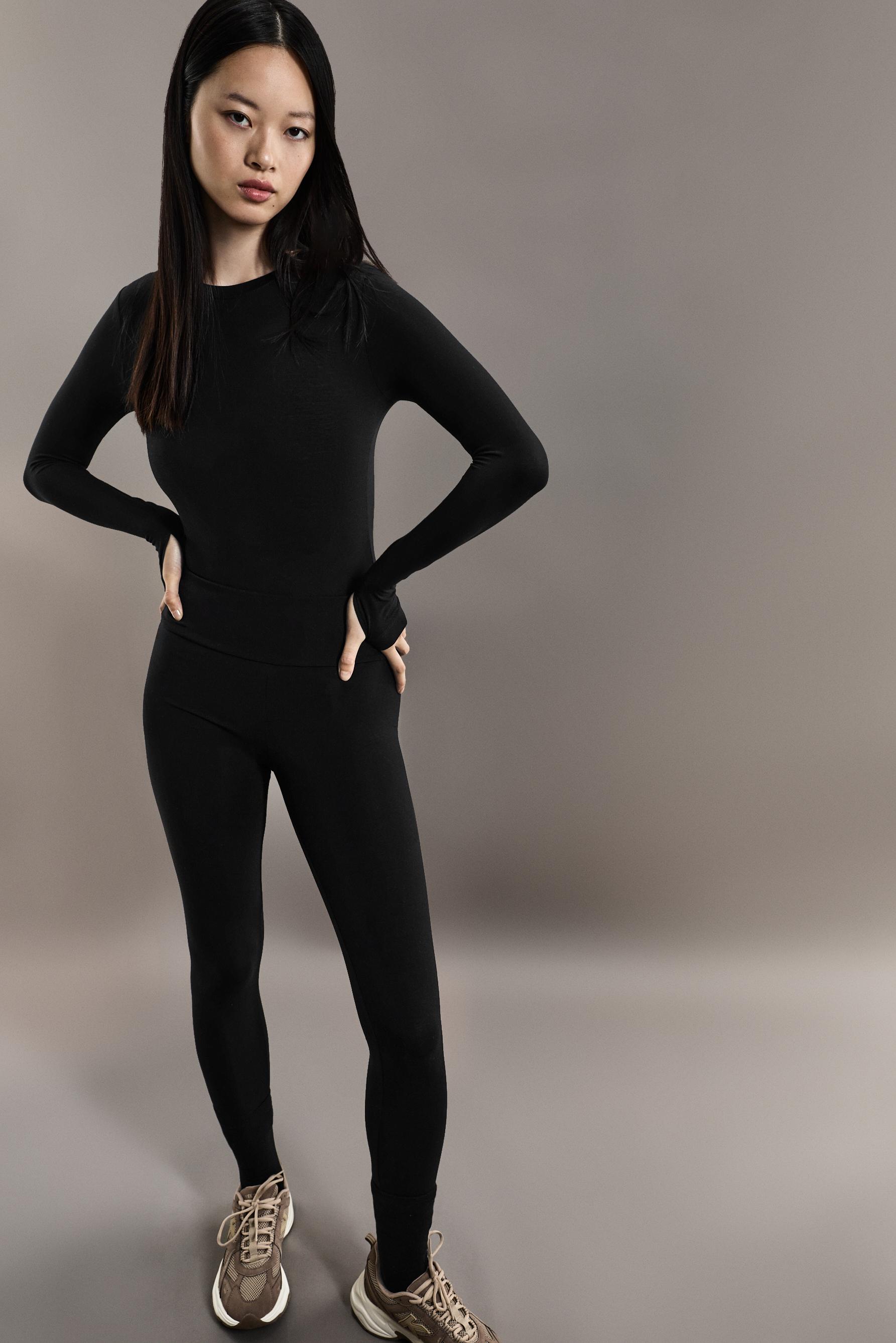 LIGHTWEIGHT thermal insulation bodysuit (-4ºC to 9ºC) — BLACK