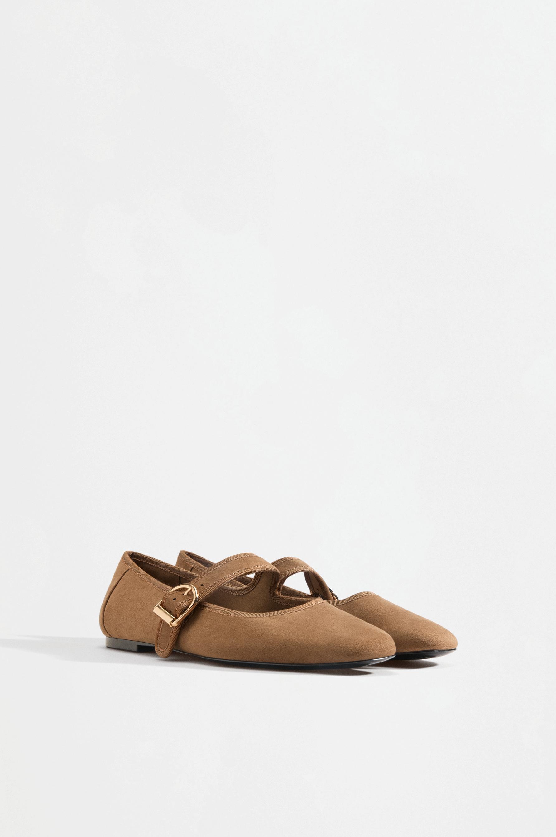 Ballet flats — LEATHER