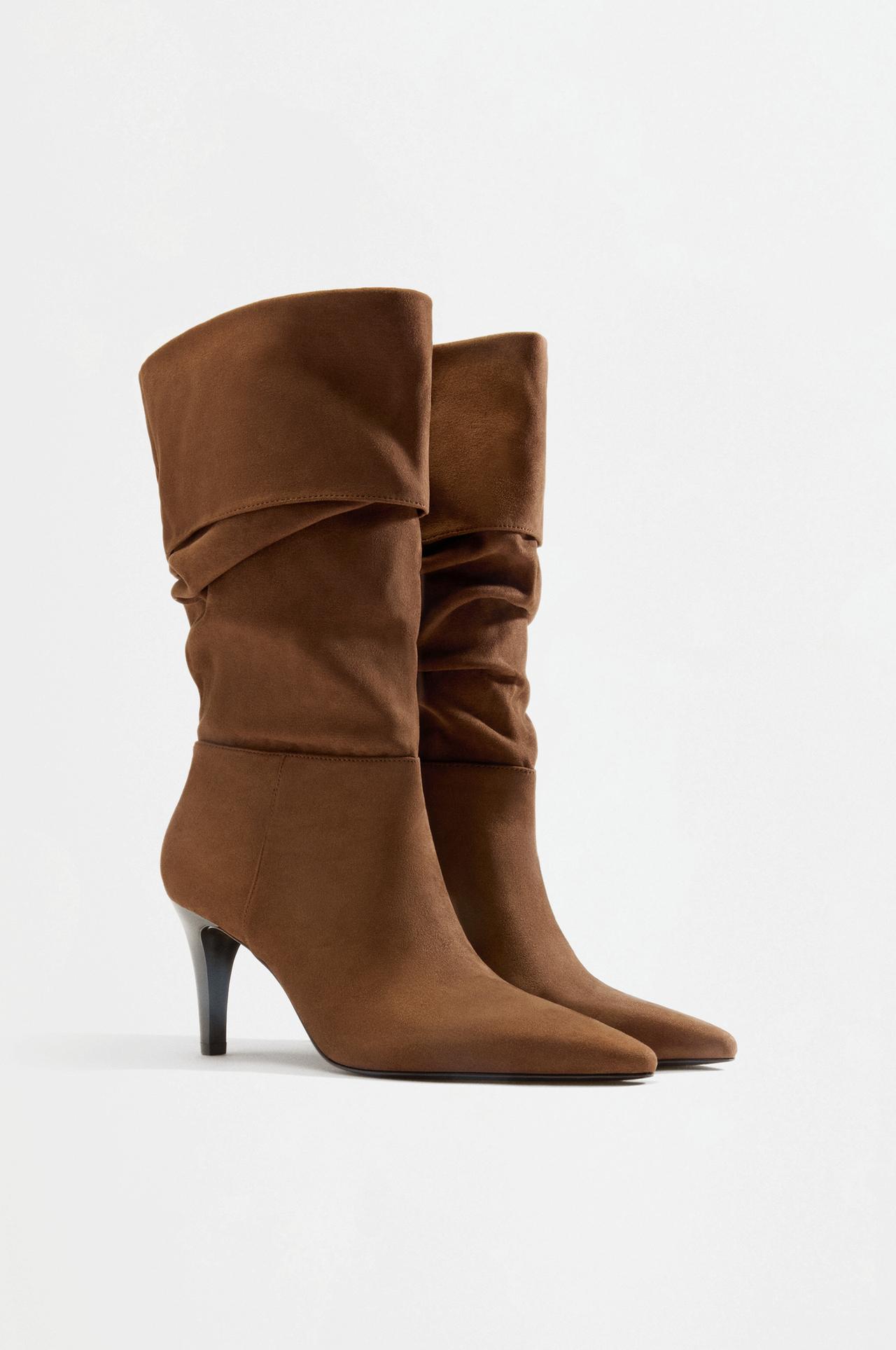 Slouchy heeled boots — LEATHER
