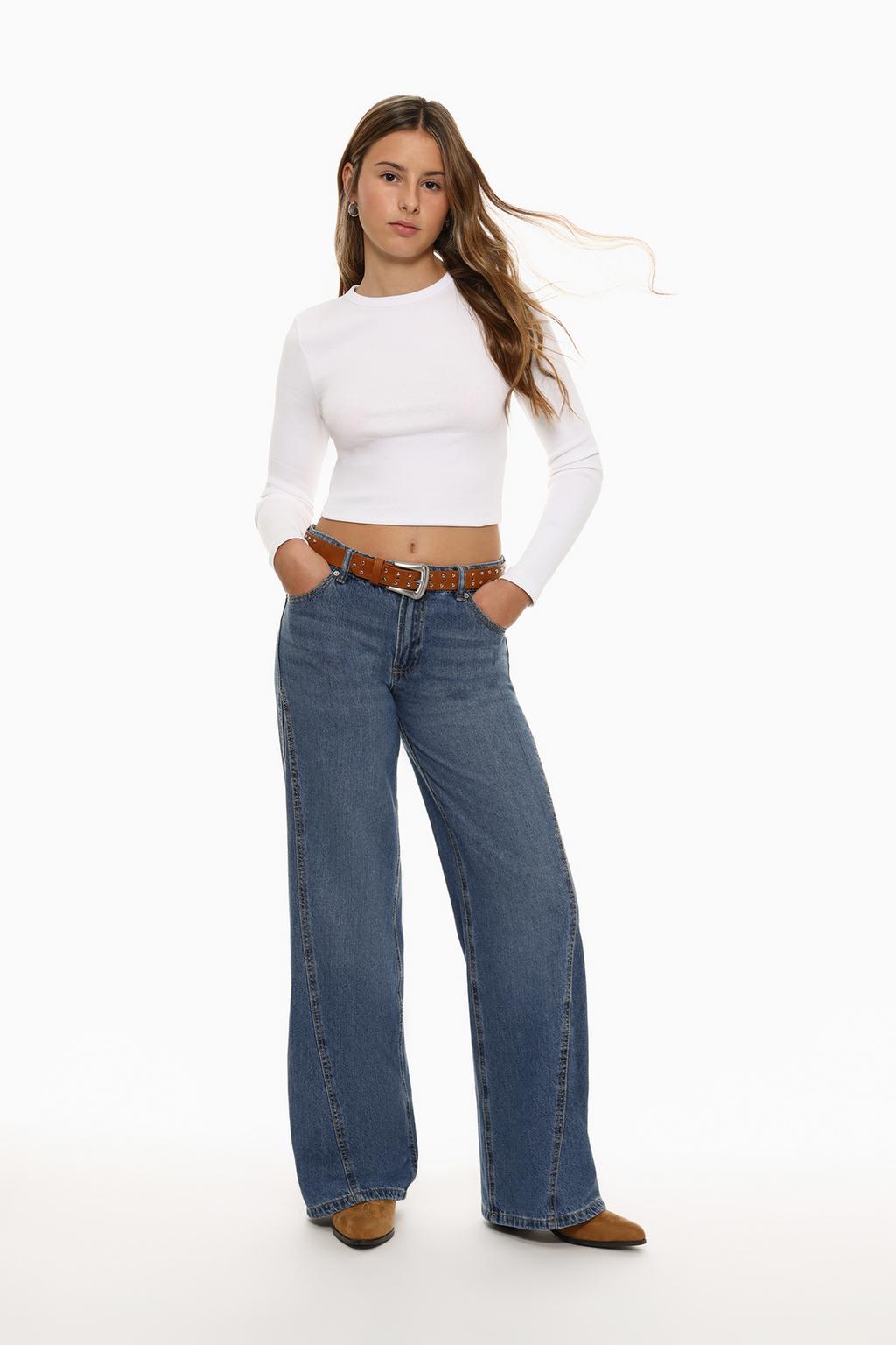 Wide-leg jeans