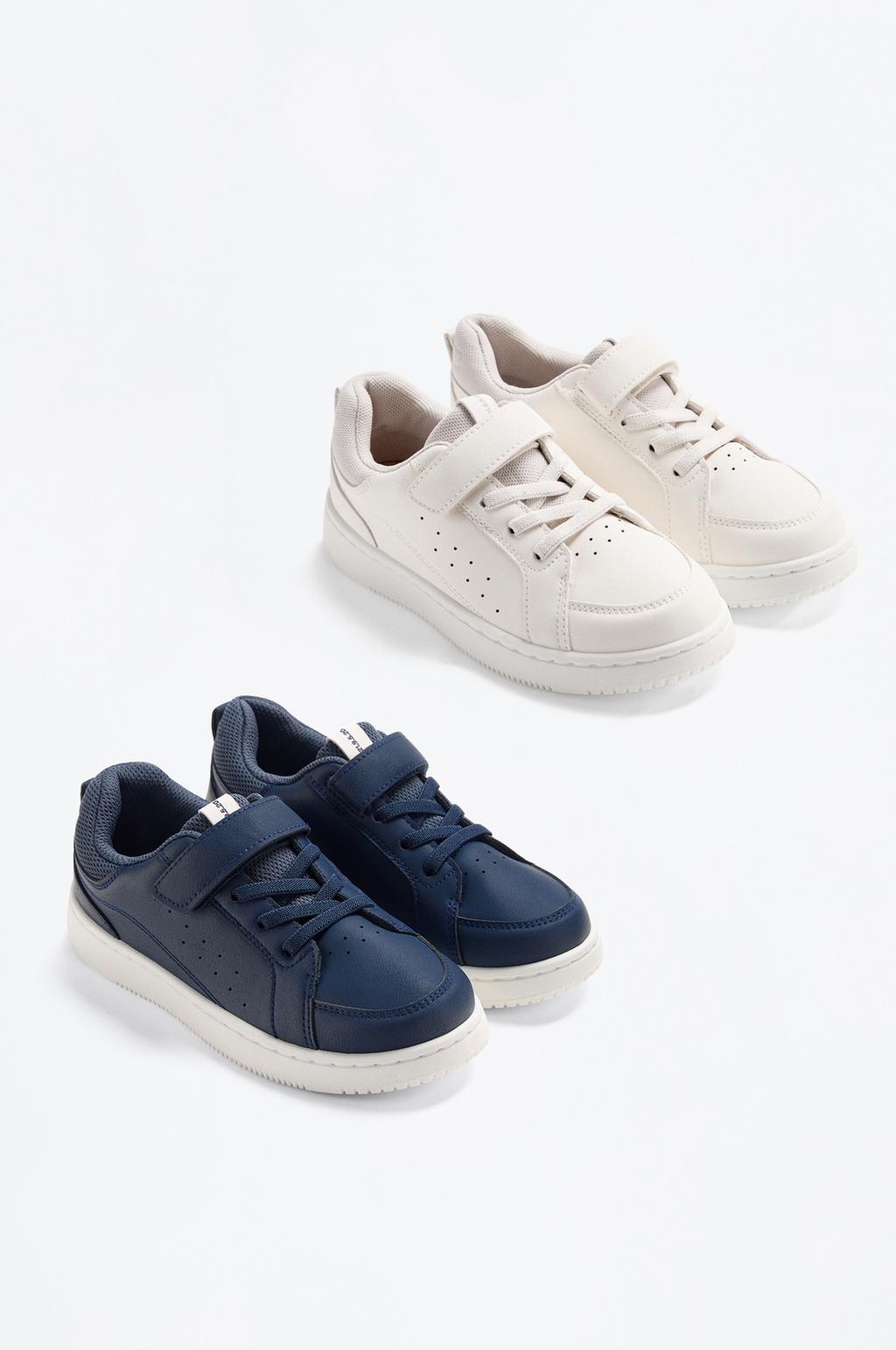 Pack of 2 retro trainers