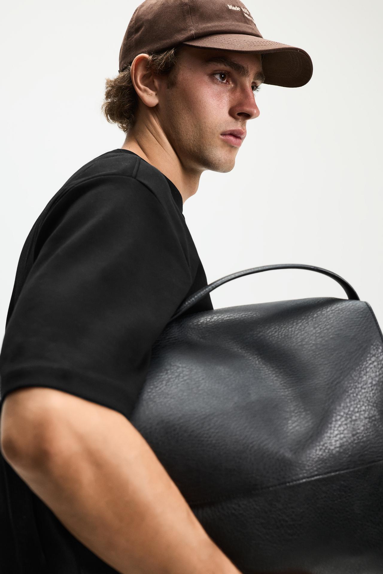 Interlock mock neck T-shirt — BLACK