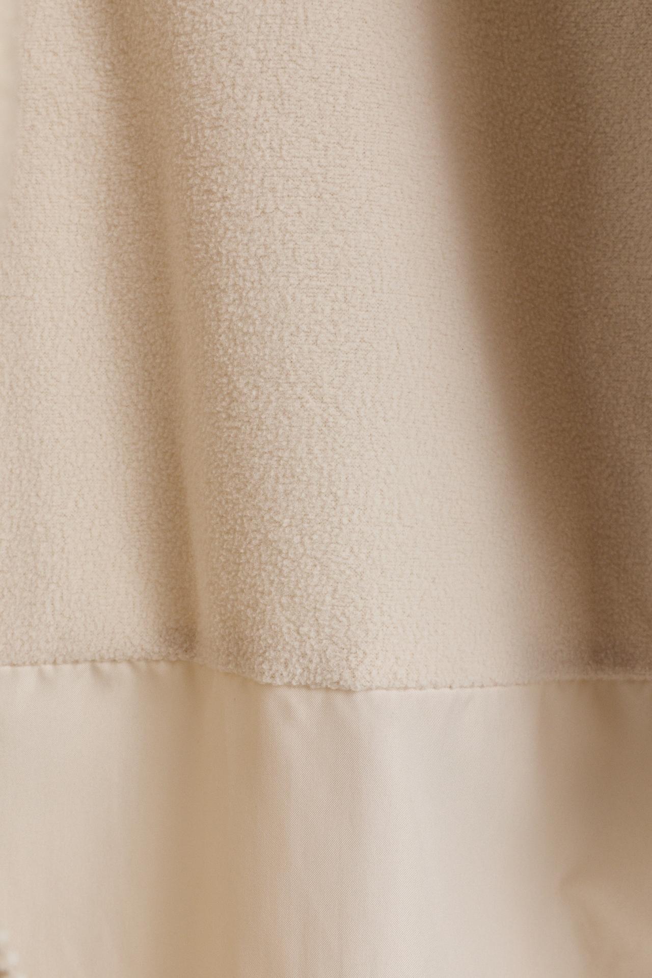 Quilted coat — HIELO