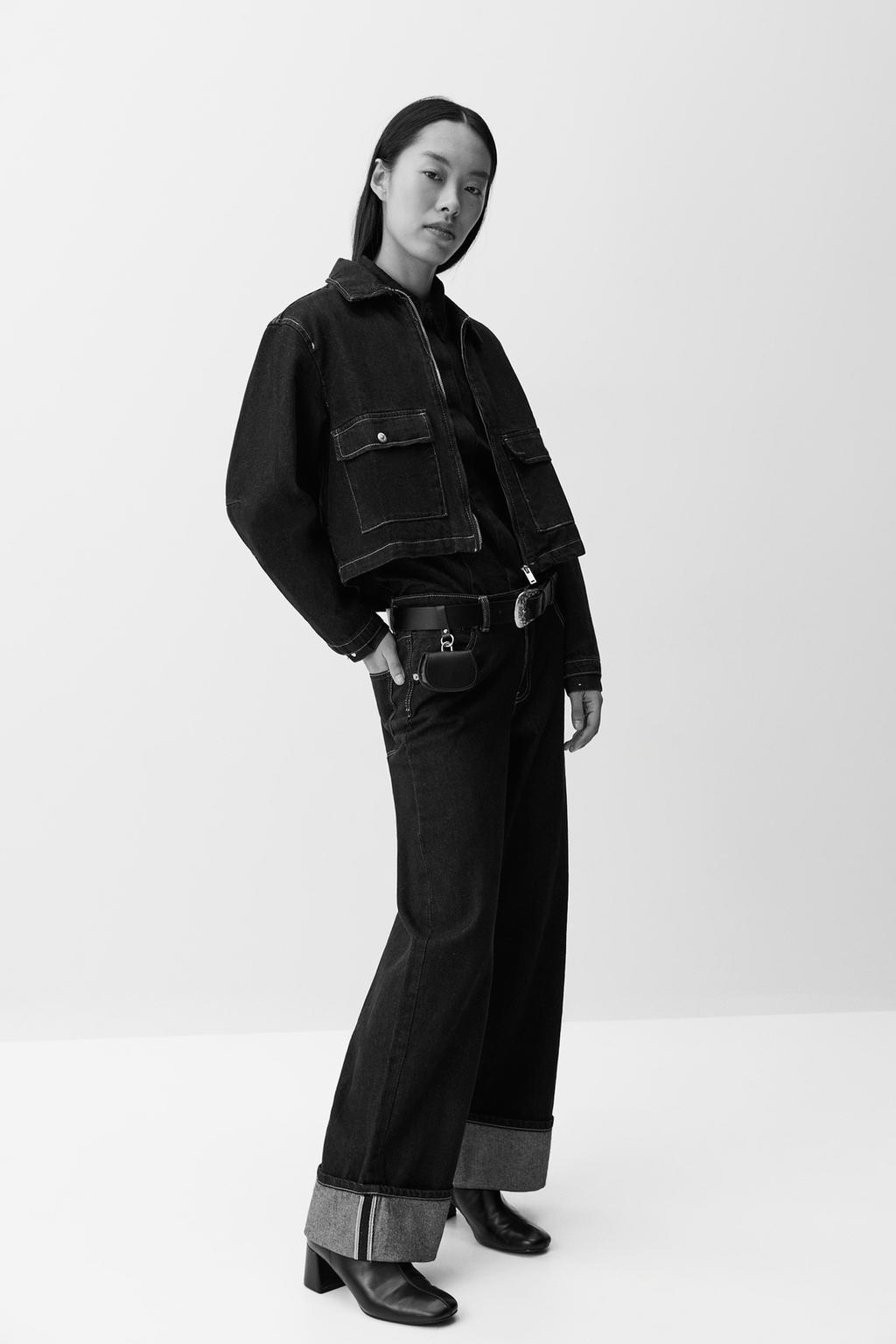 Belt with coin purse