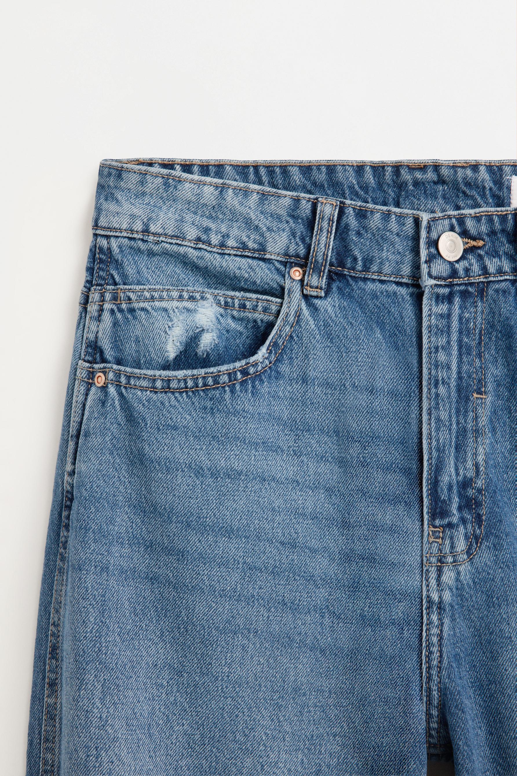 Distressed baggy jeans — INDIGO