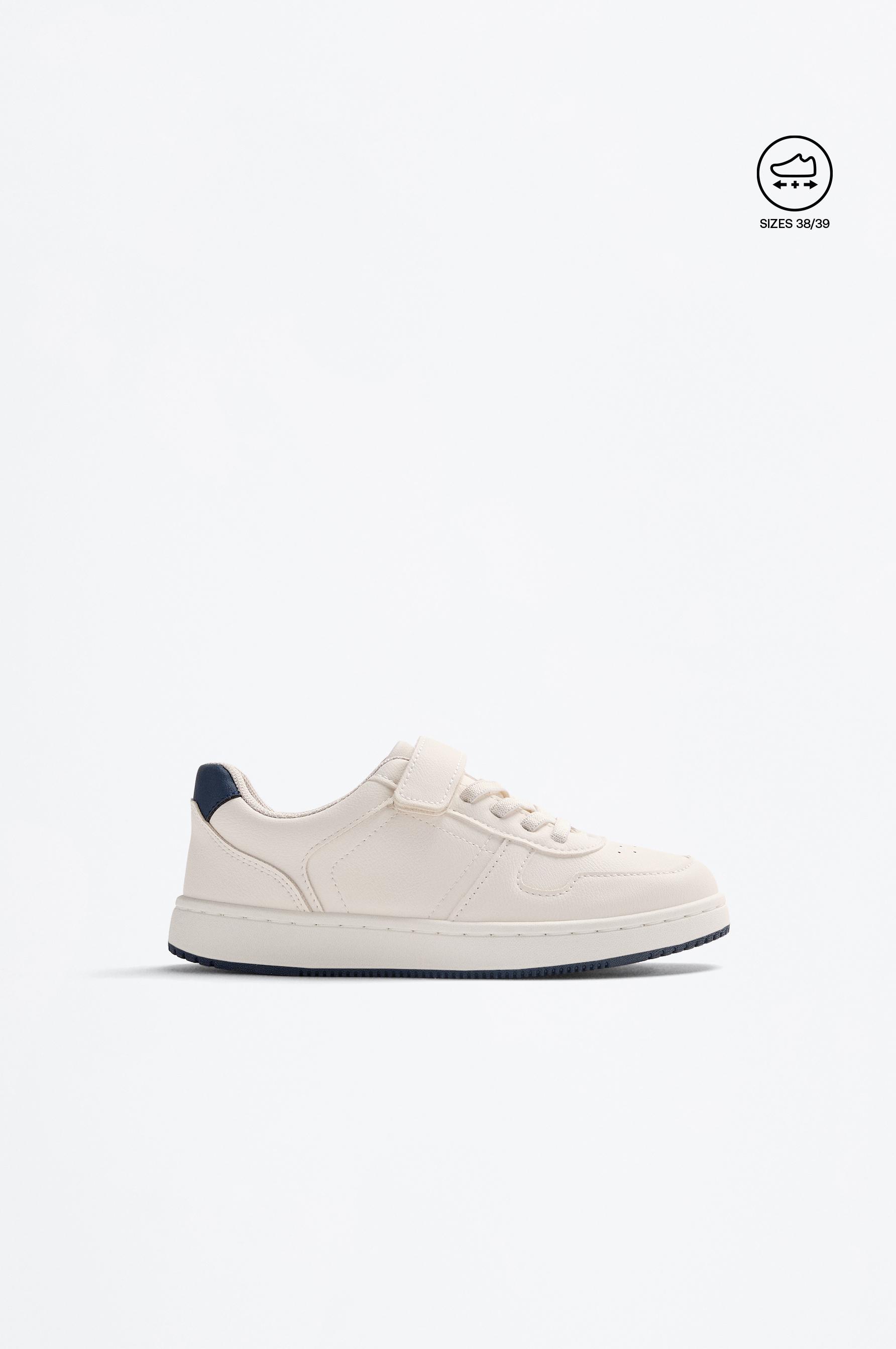 Zapatilla deportiva retro