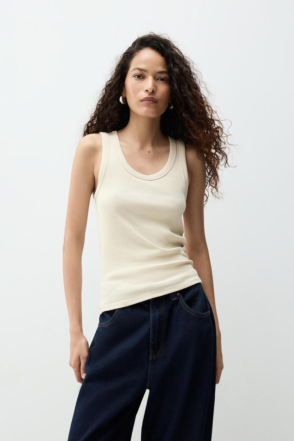 Pack of 2 strappy tops