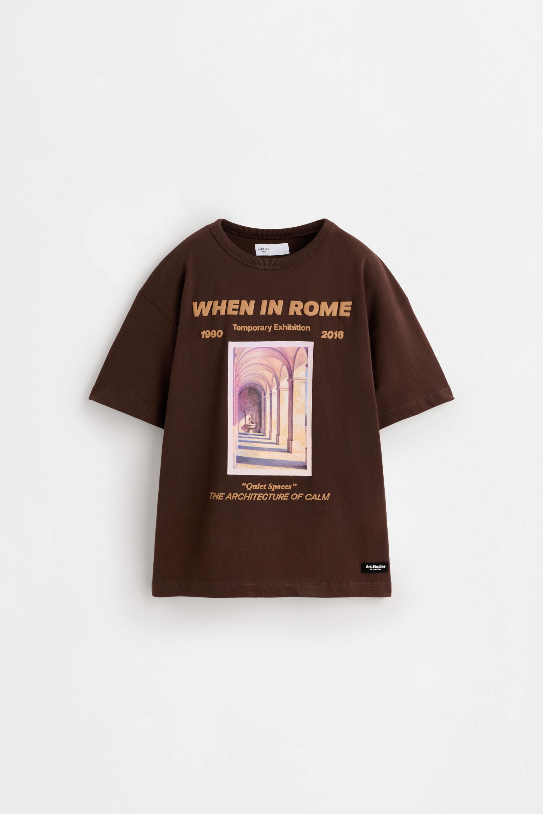 Raised text T-shirt — CHOCOLATE