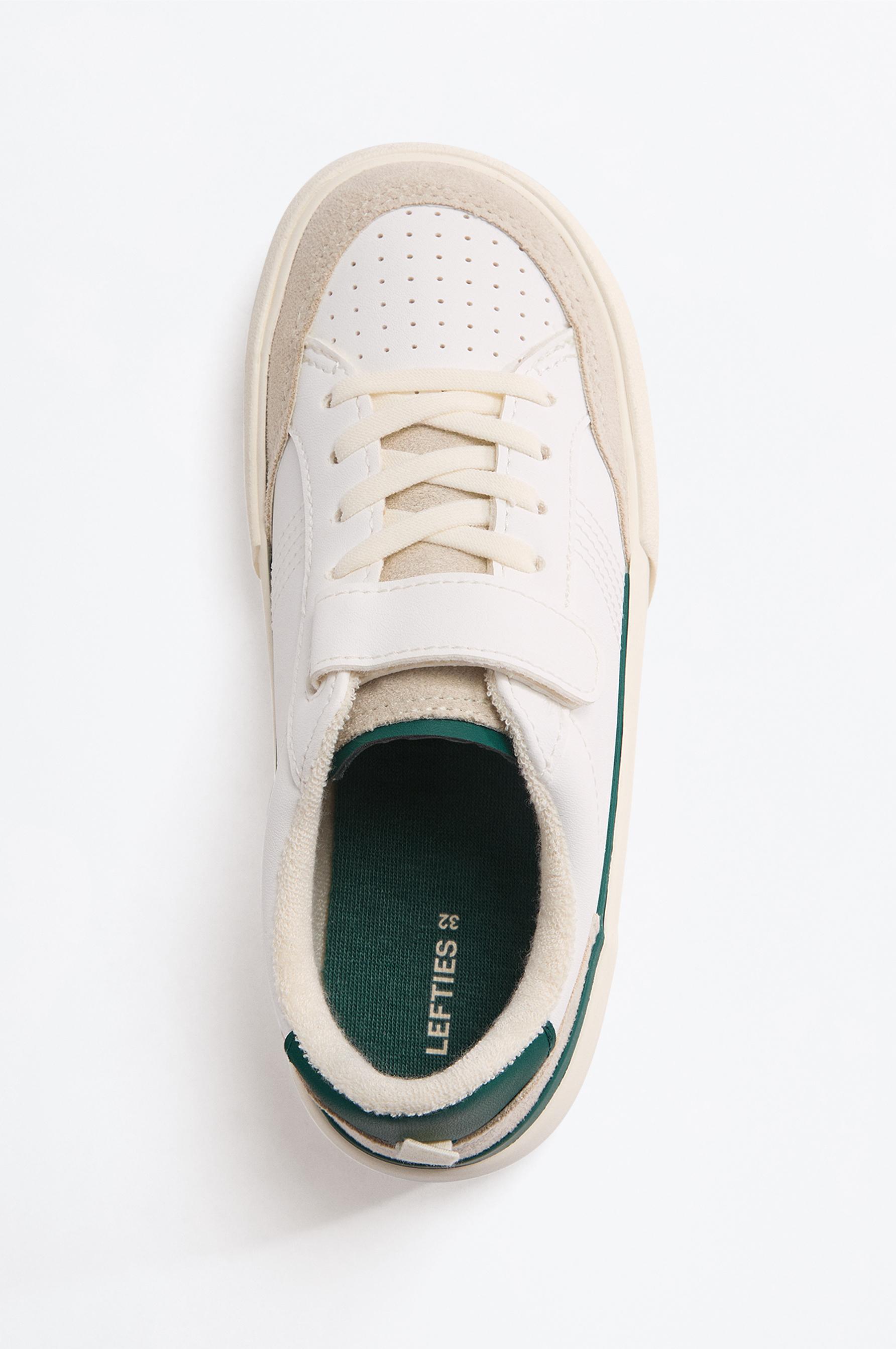 BAREFOOT SPORTS SHOE — WHITE