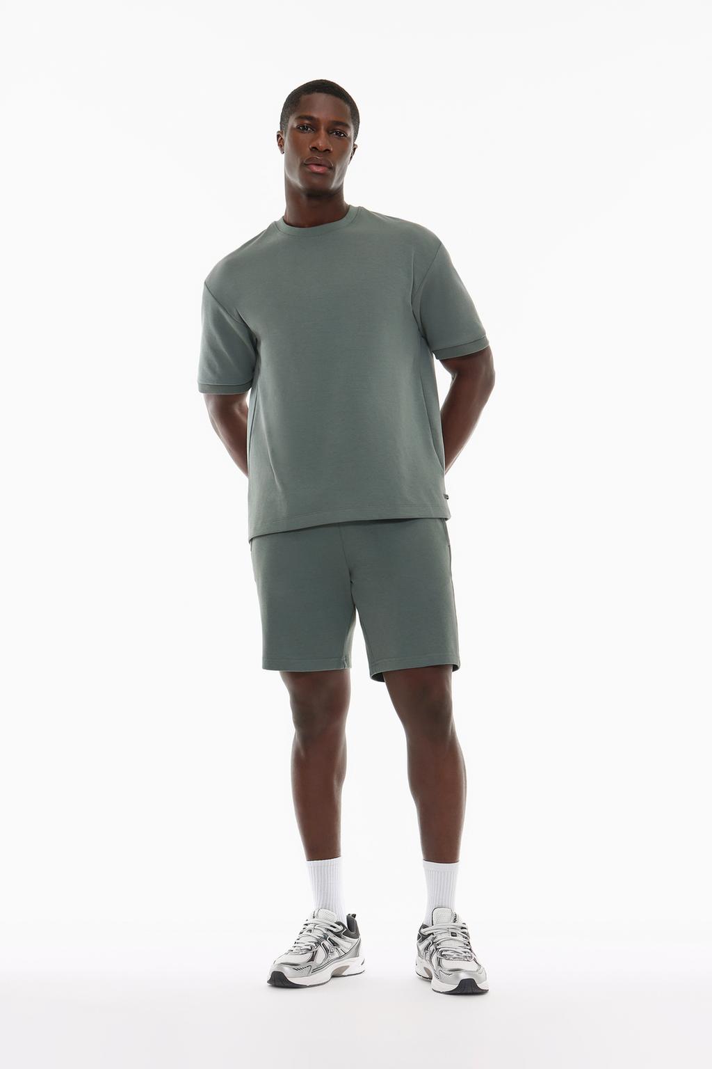 Interlock jogger Bermuda shorts