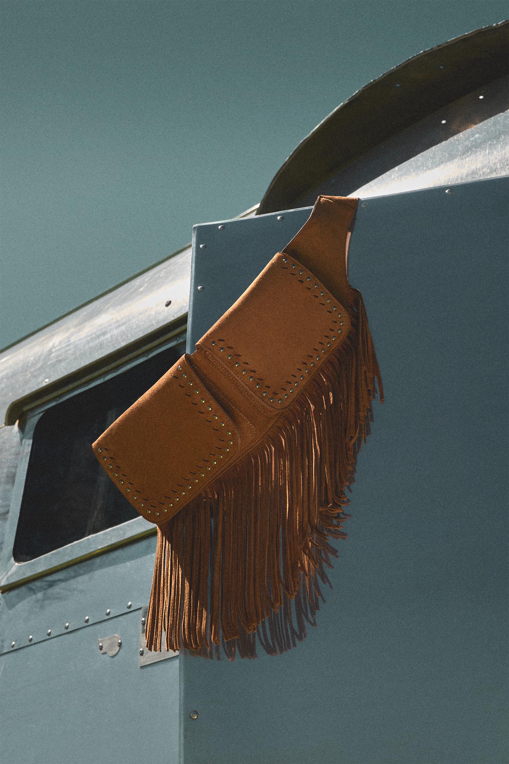 Fringed belt bag — CAMEL