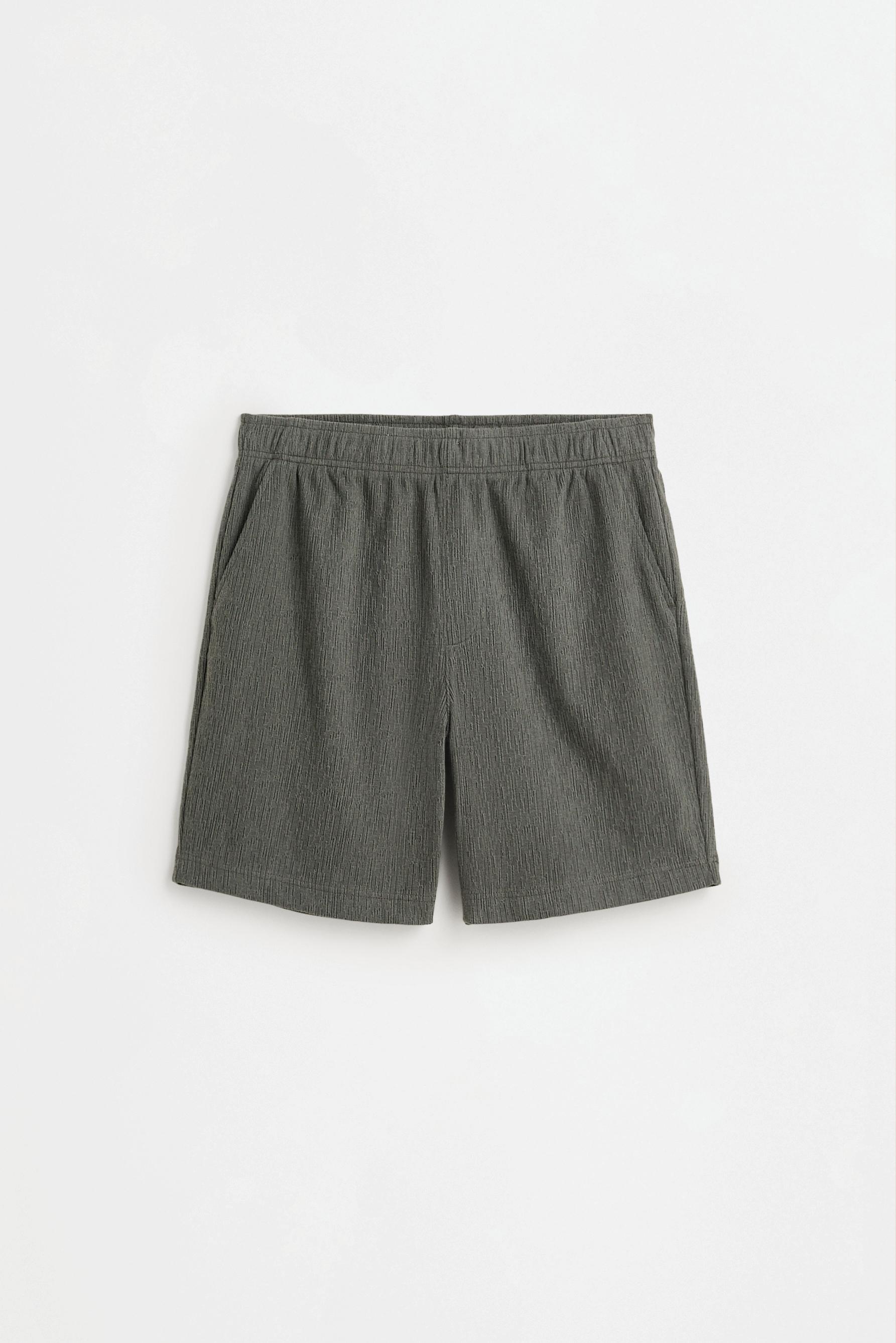 Rustic textured Bermuda shorts — MEDIUM GREEN
