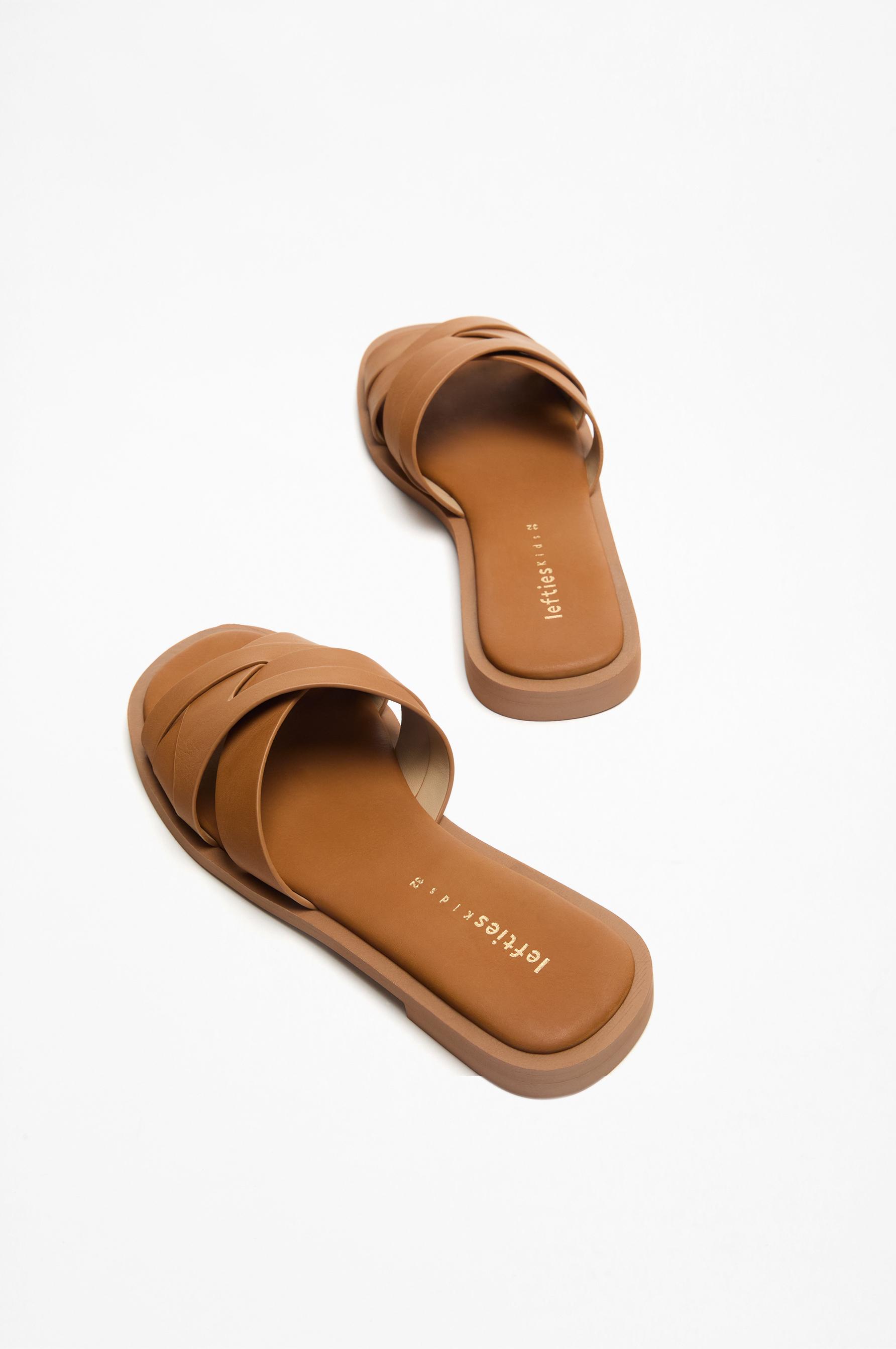 Braided sandals — LEATHER